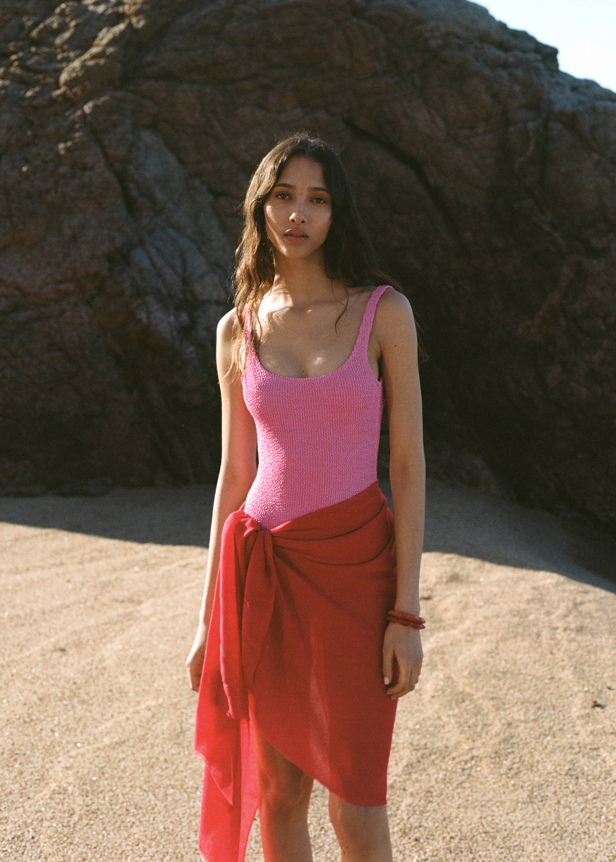 Textured swimsuit - Details of the article 6