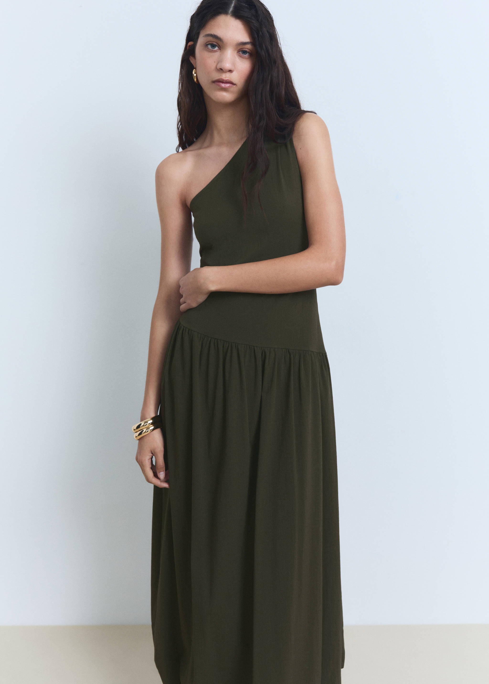 Vestido longo assimétrico balão - Plano médio