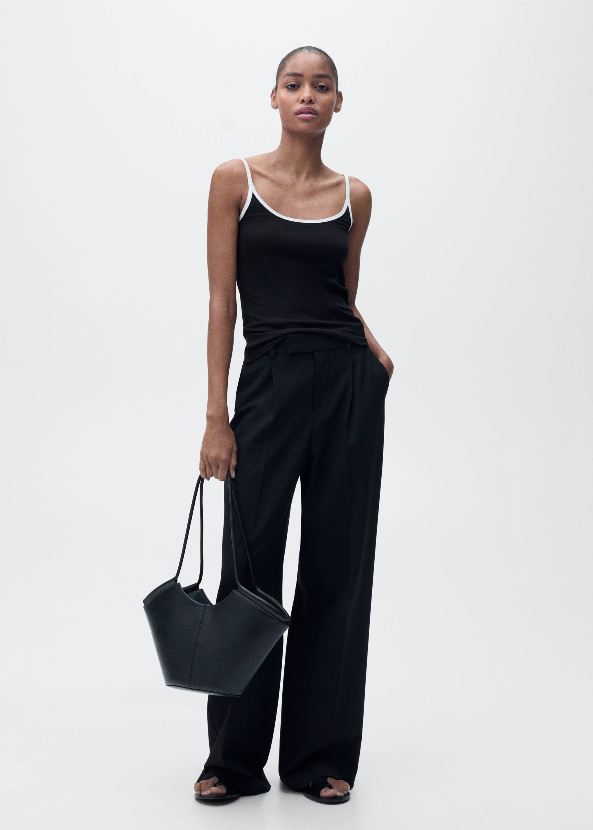 Lyocell top with contrasting trim - General plane, Black. Ref: 87049214-00.