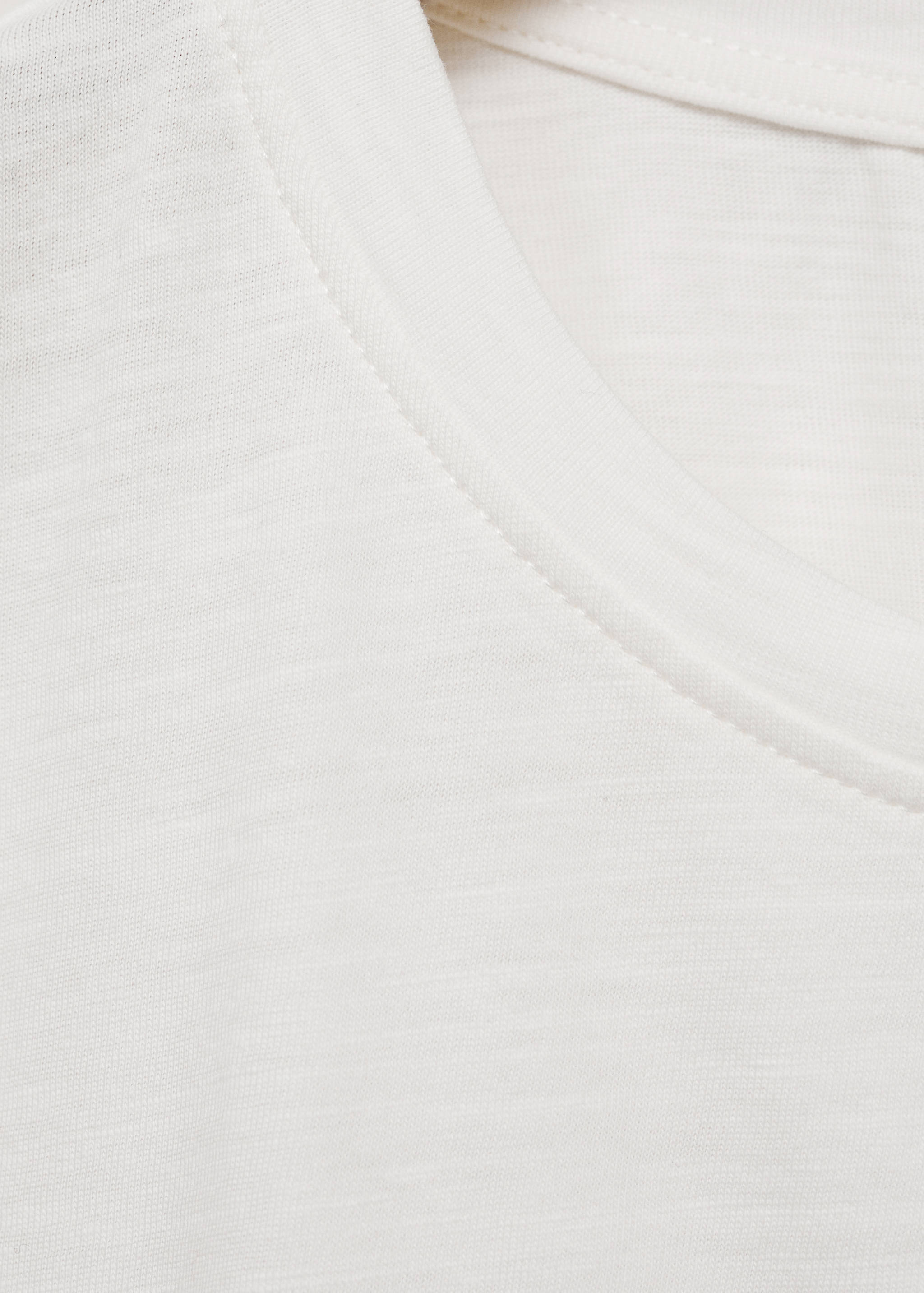 Футболка с рукавами-реглан - Деталь изделия 0