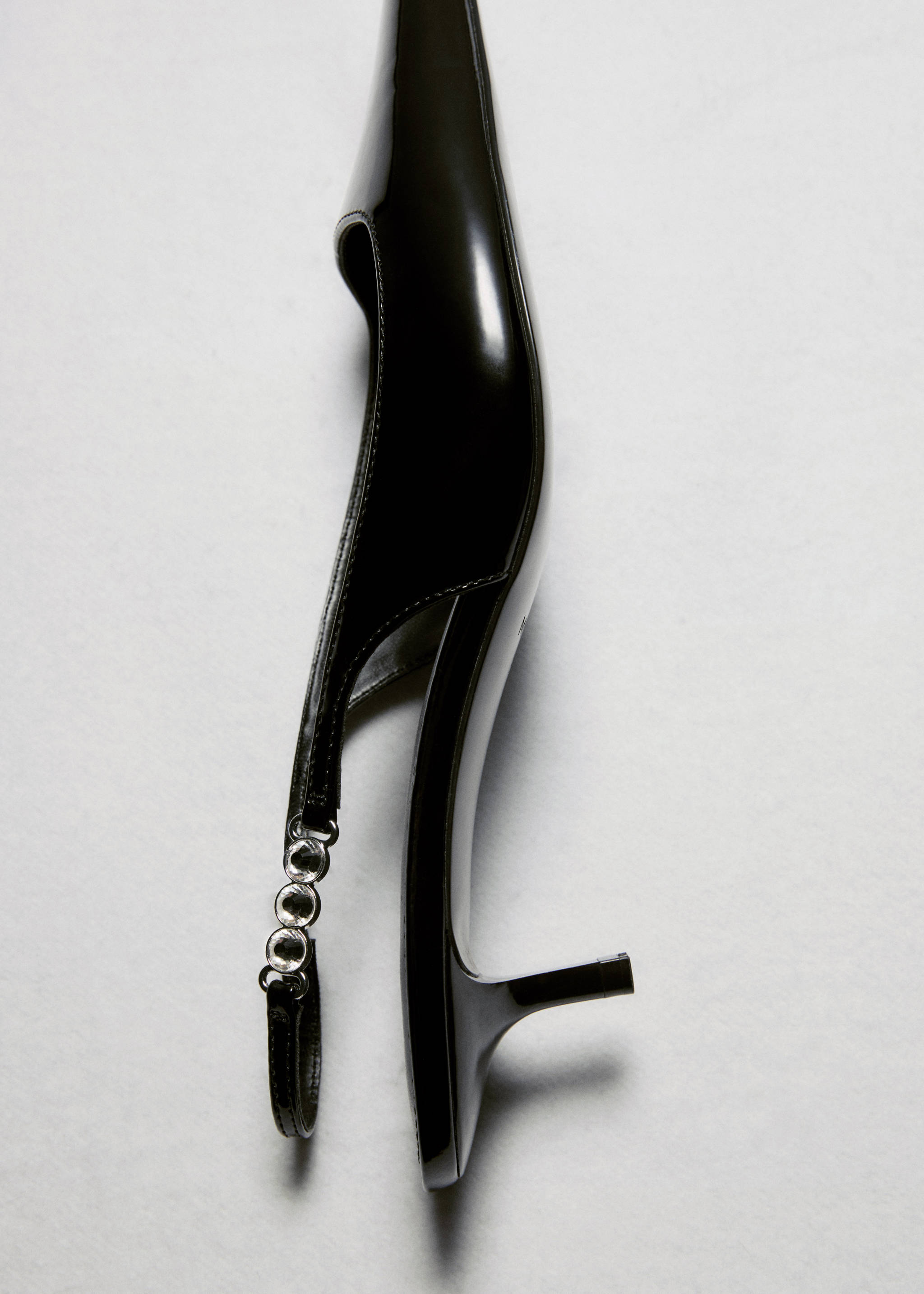 Zapato kitten detalle strass - Detalle del artículo 6