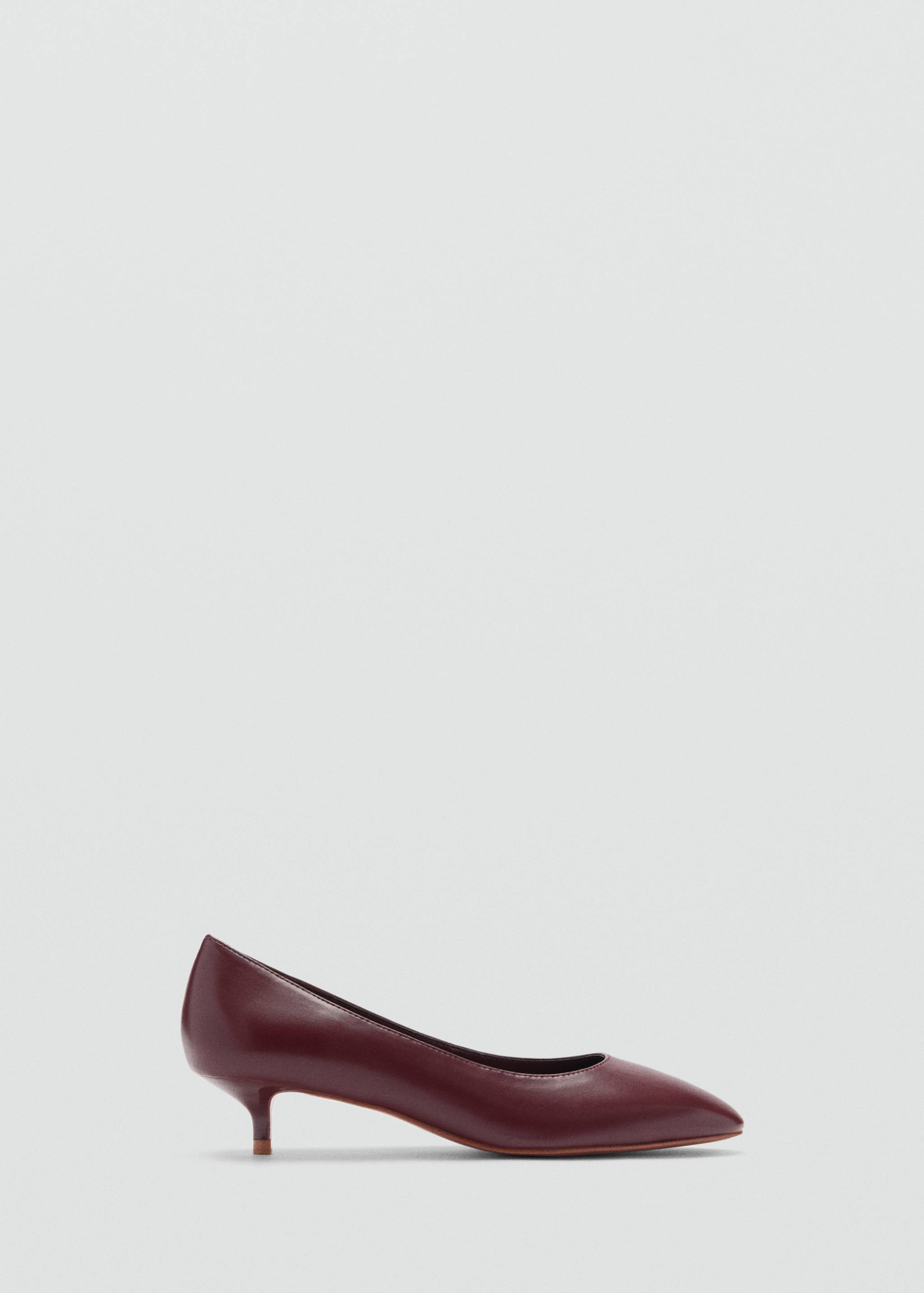 Kitten shoe with round toe - Article without model