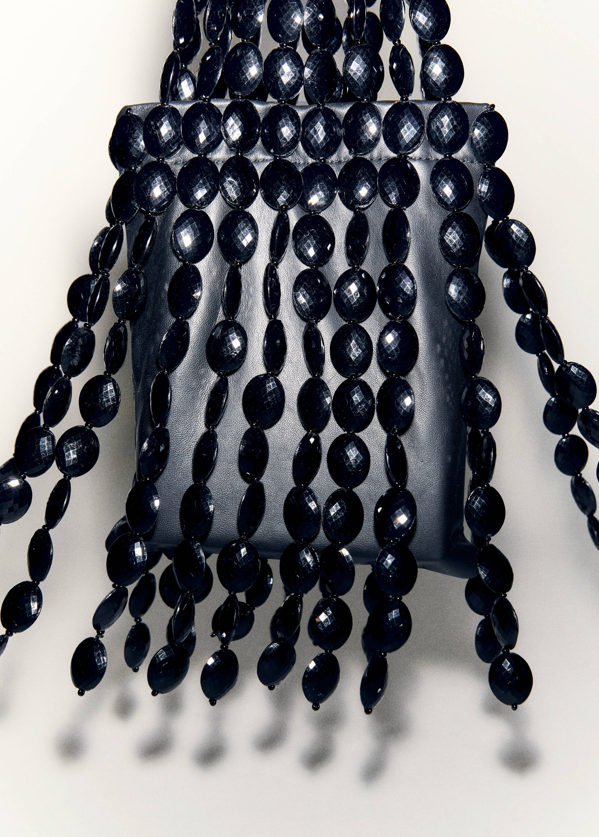 Handväska i skinn pärlor - Detaljer om artikeln 5