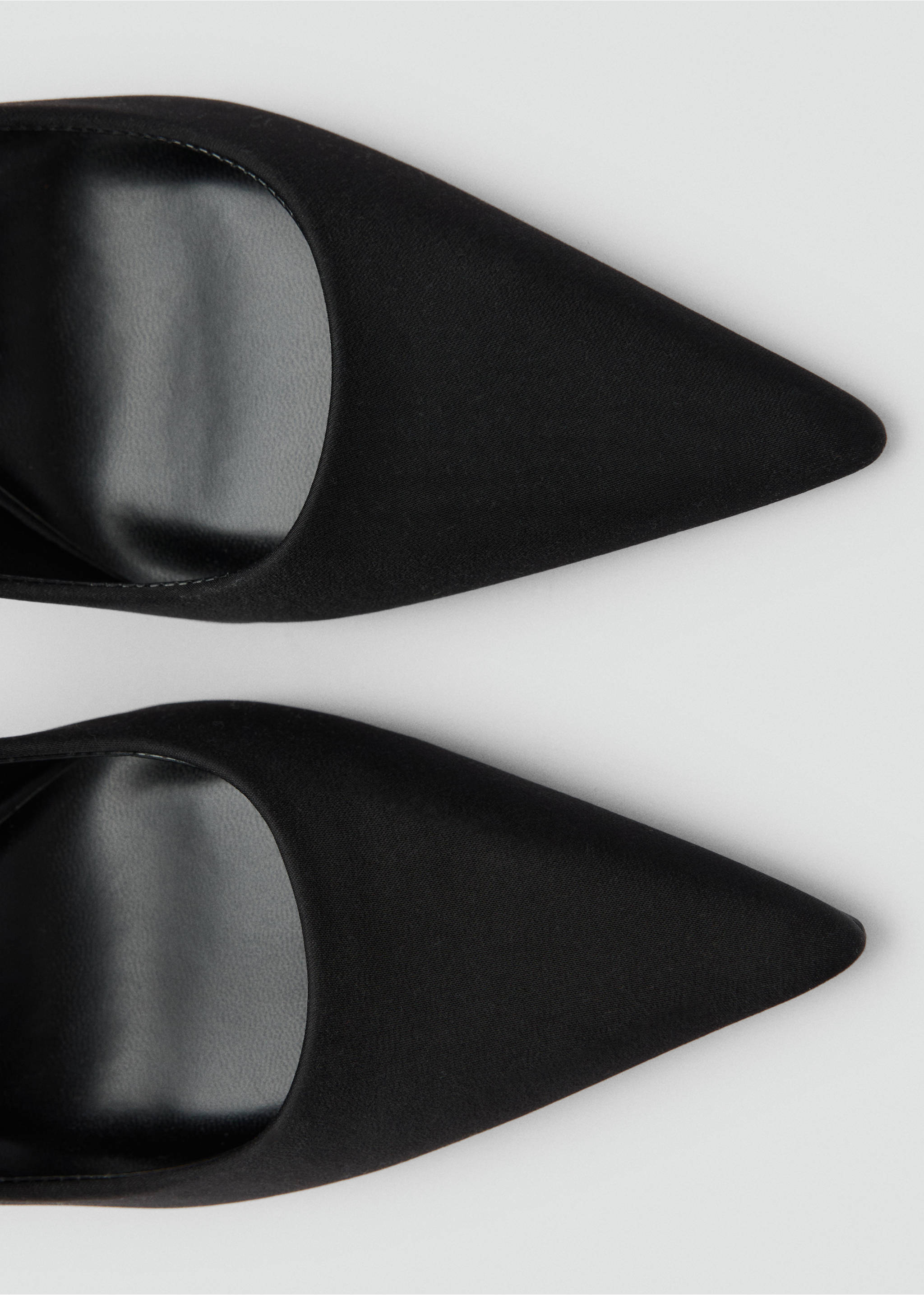 Heeled shoes with rhinestone bracelet - Details of the article 2, Black. Ref: 87050281-00.