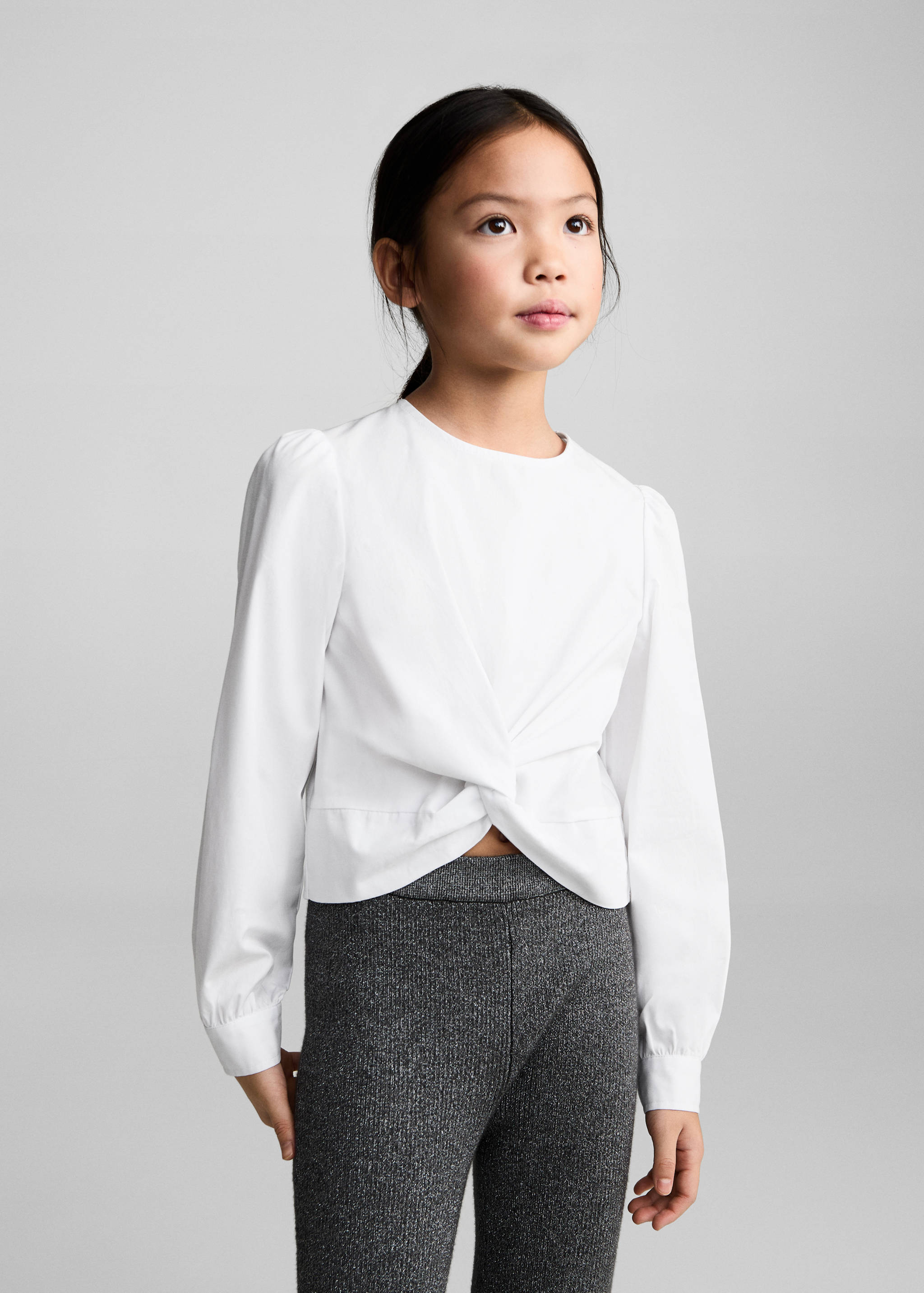 Blouse à nœud en coton - Plan moyen