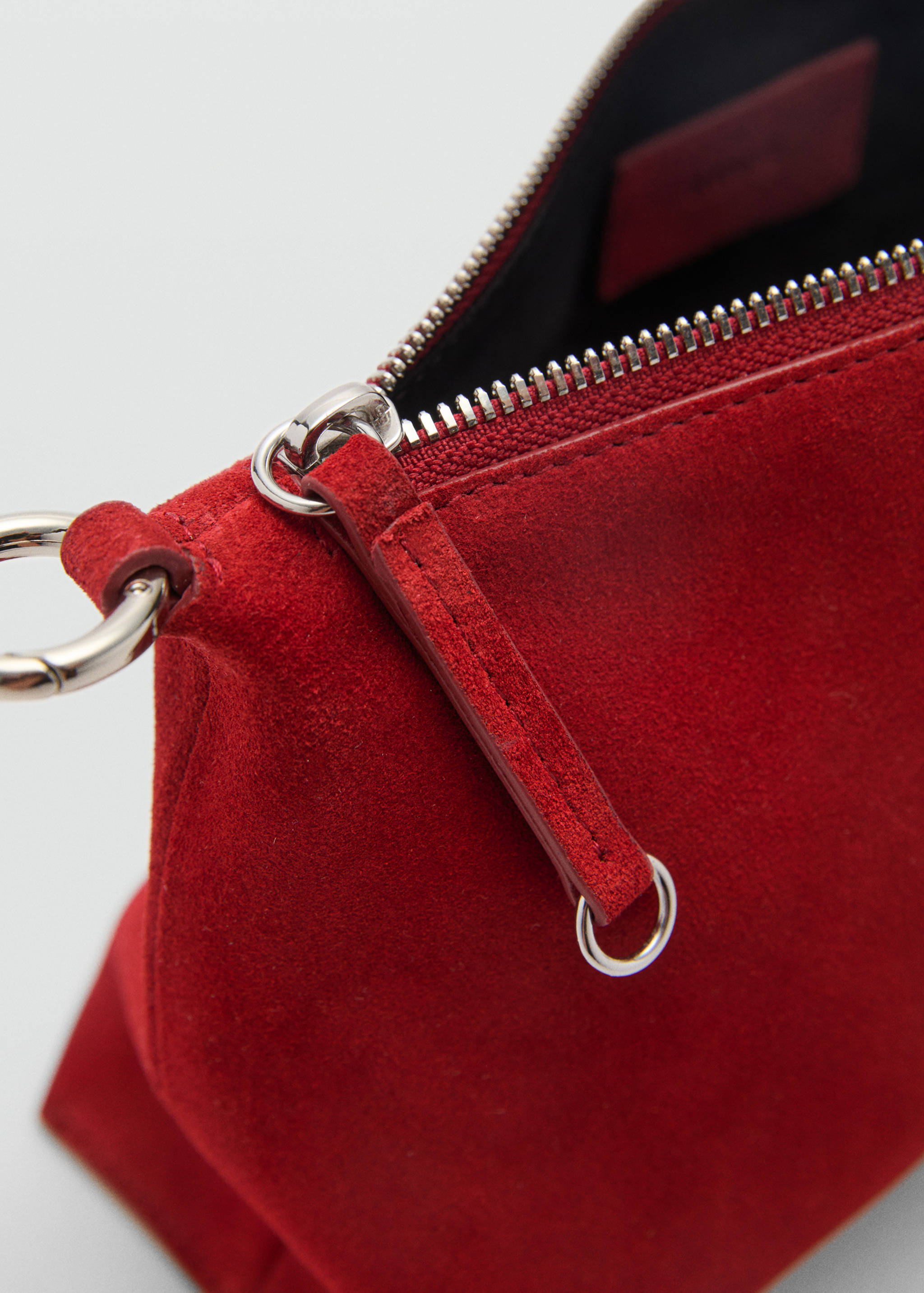Leather handbag with fringes - Details of the article 2