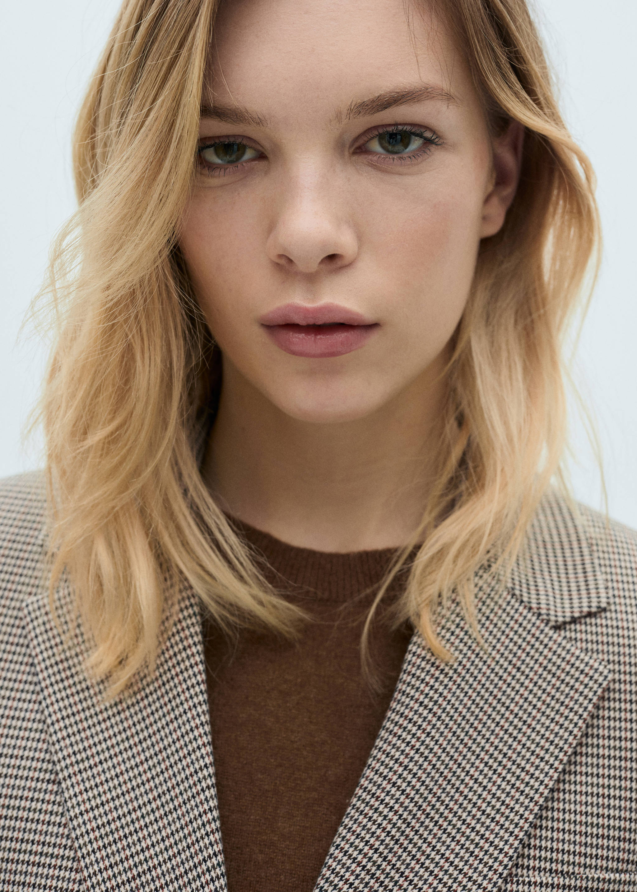 Double-breasted jacket - Details of the article 1