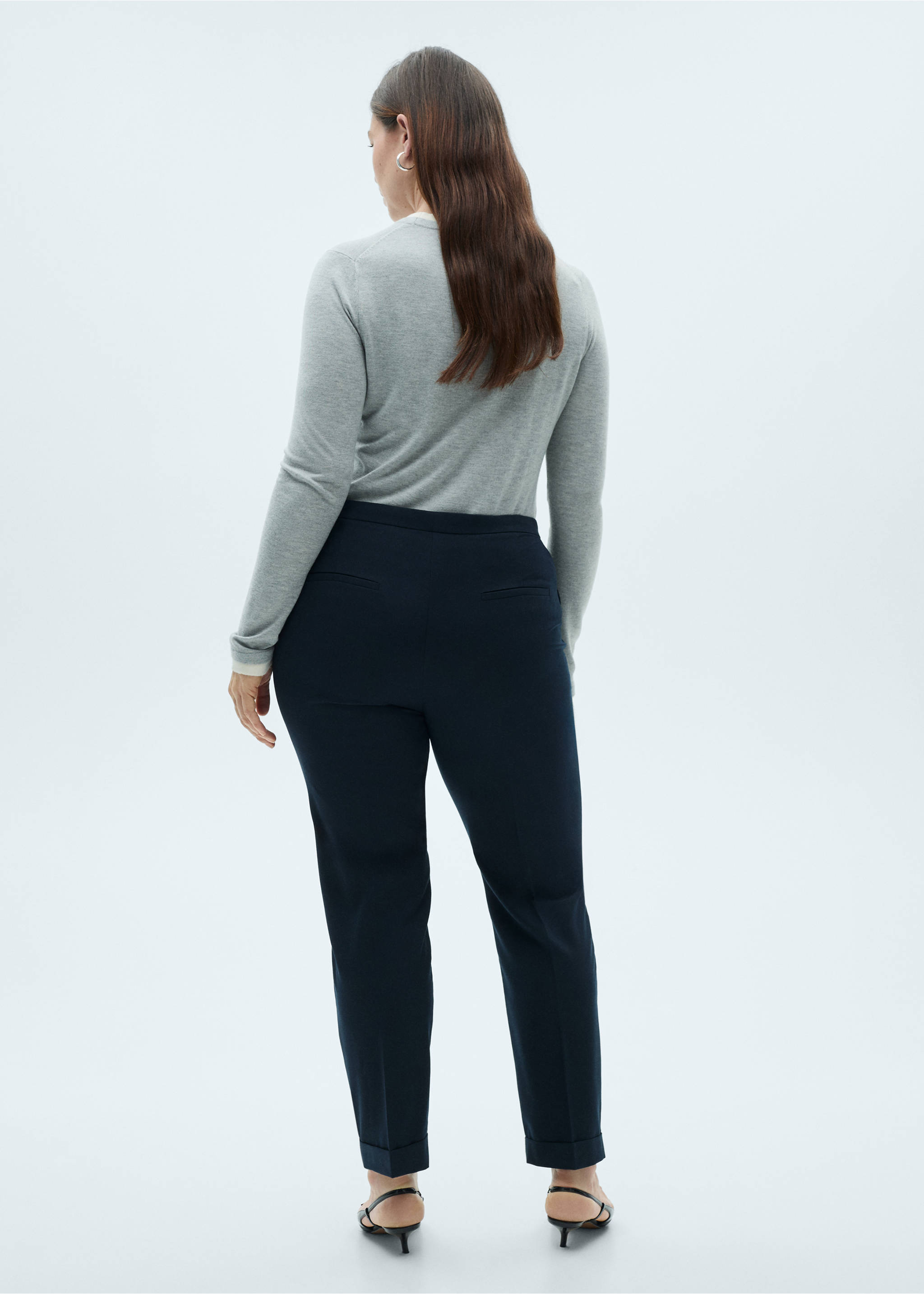 Straight suit trousers - Details of the article 5, Dark Navy. Ref: 87050380-00.