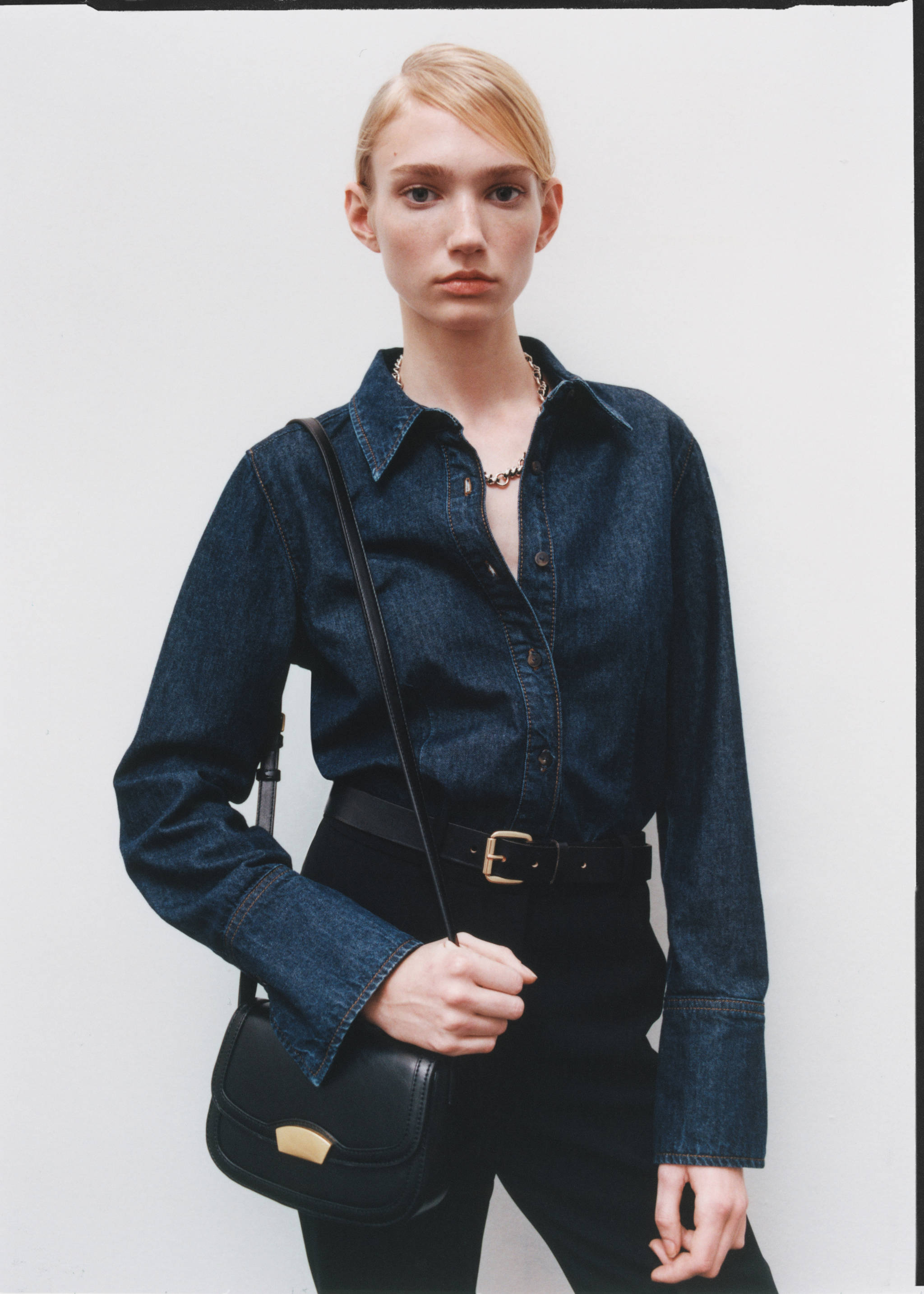 Bolso bandolera solapa - Plano general