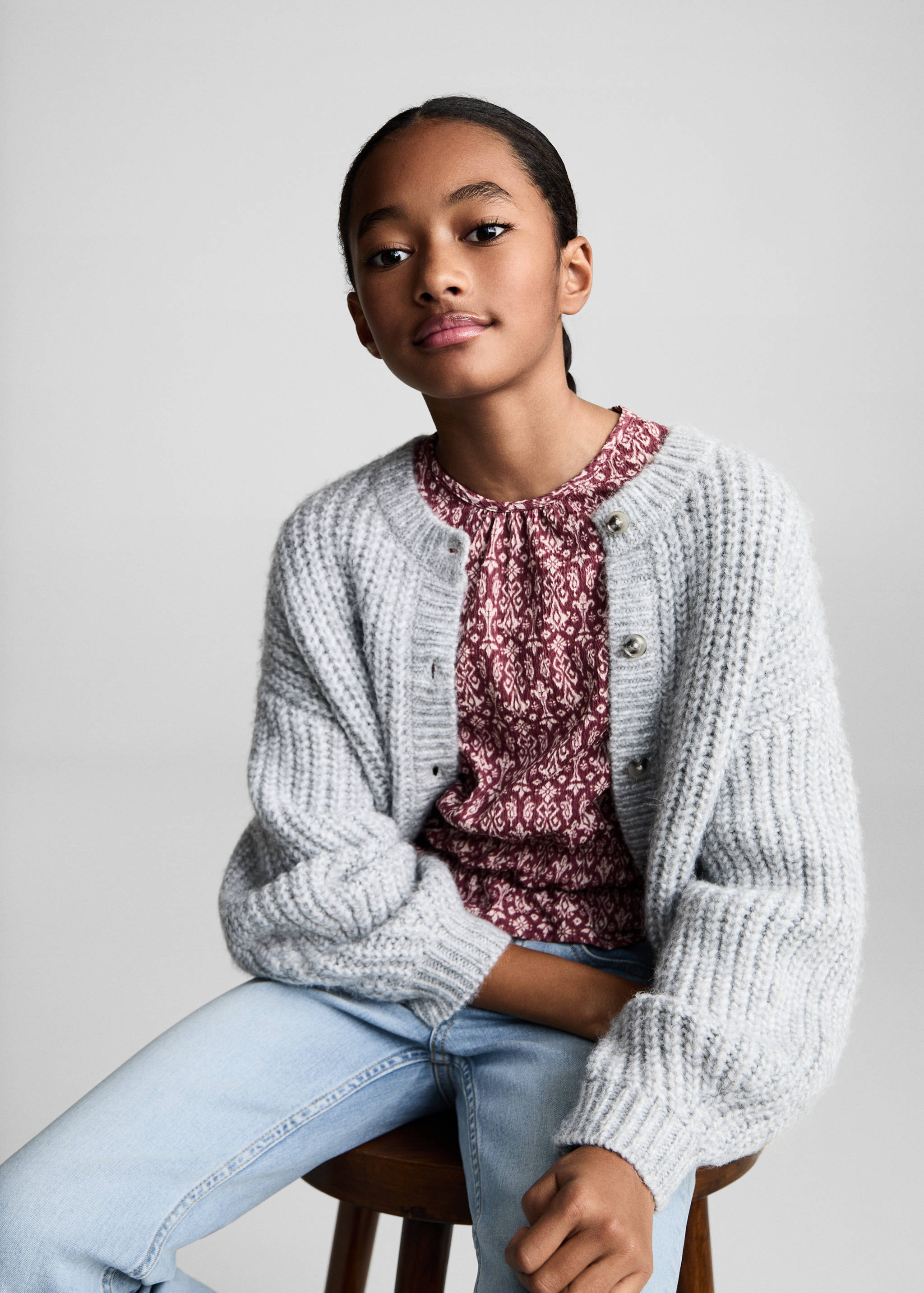 Buttons flare jeans - Details of the article 2