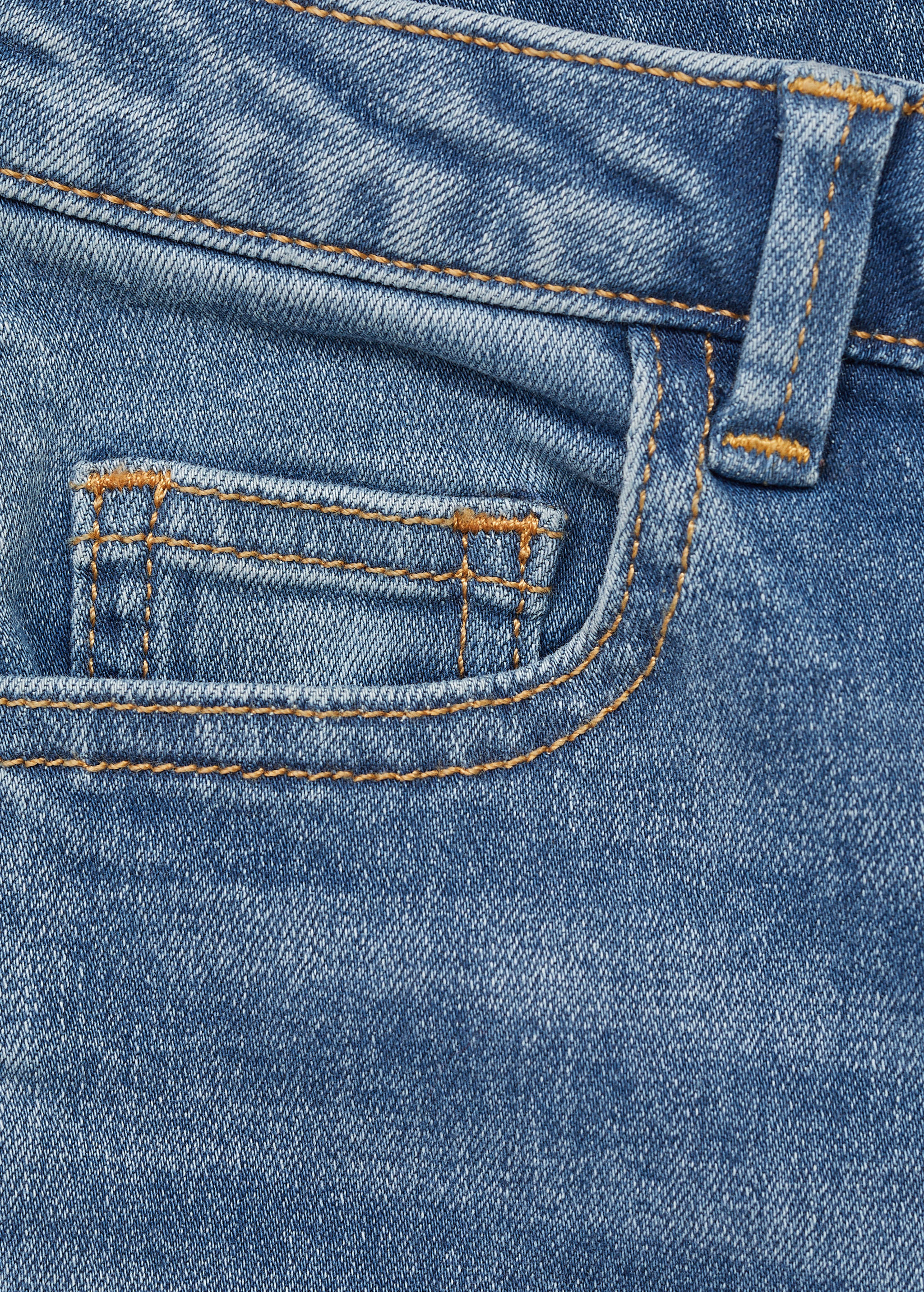 Buttons flare jeans - Details of the article 8