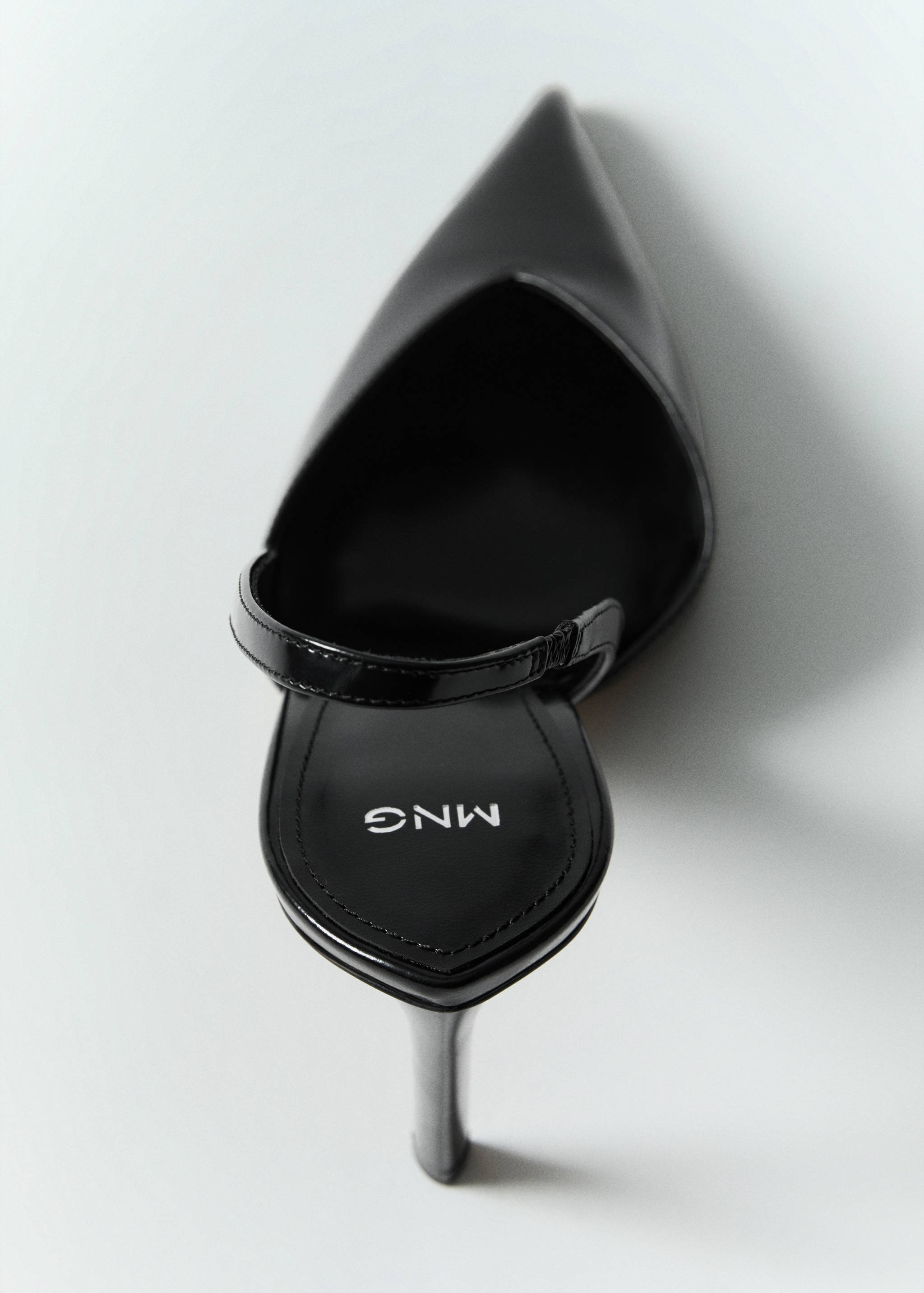 Heel leather shoes - Details of the article 6