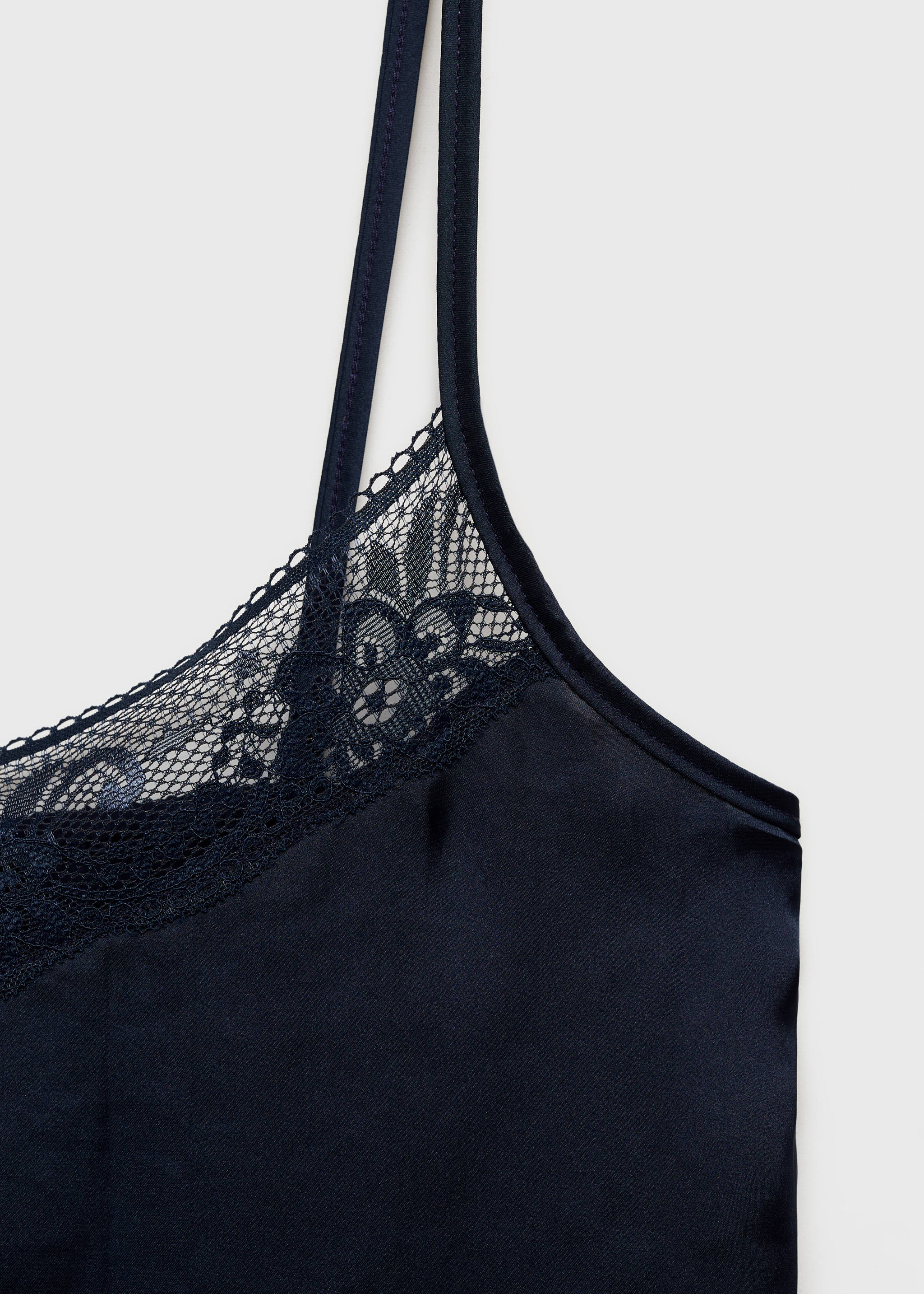 Openwork detail top - Details of the article 8