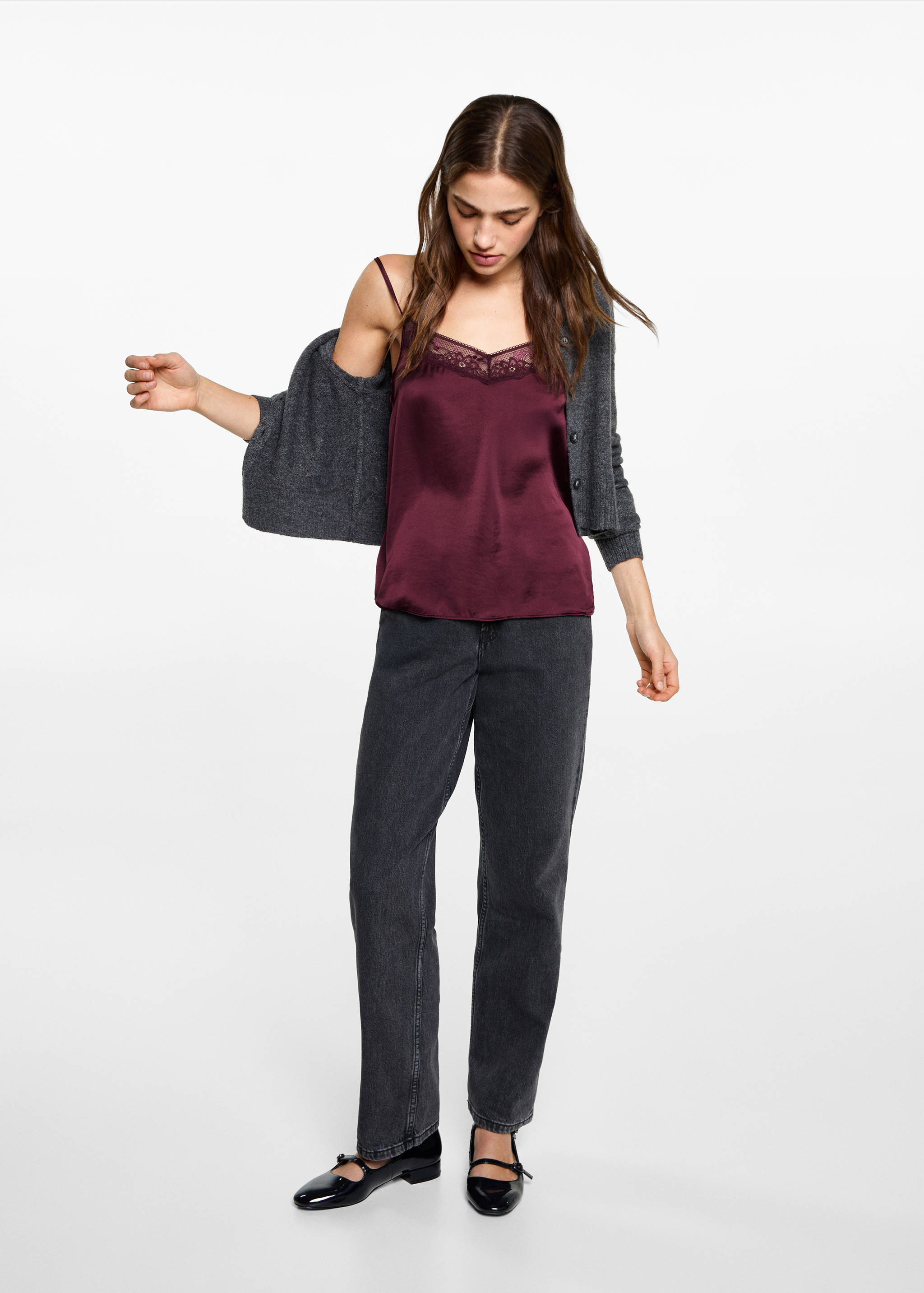 Openwork detail top - General plane