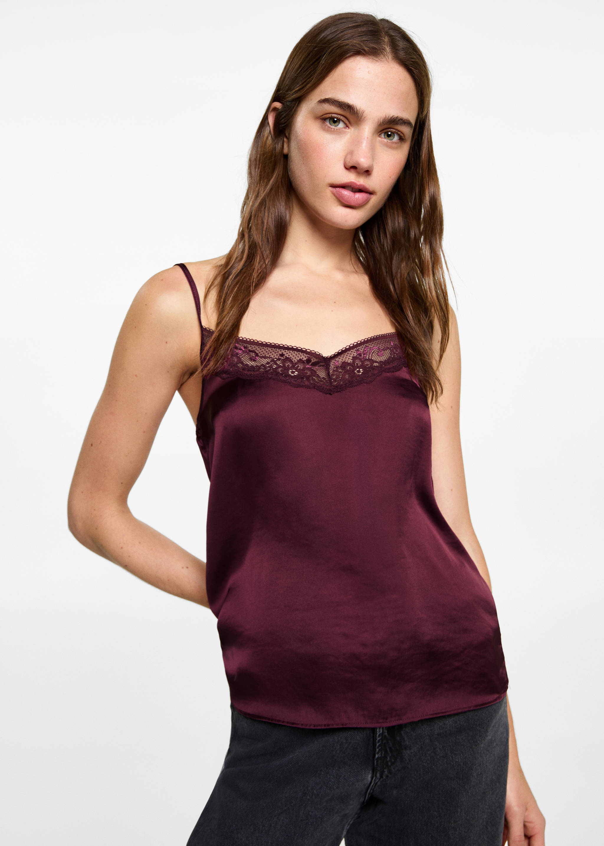 Openwork detail top - Medium plane