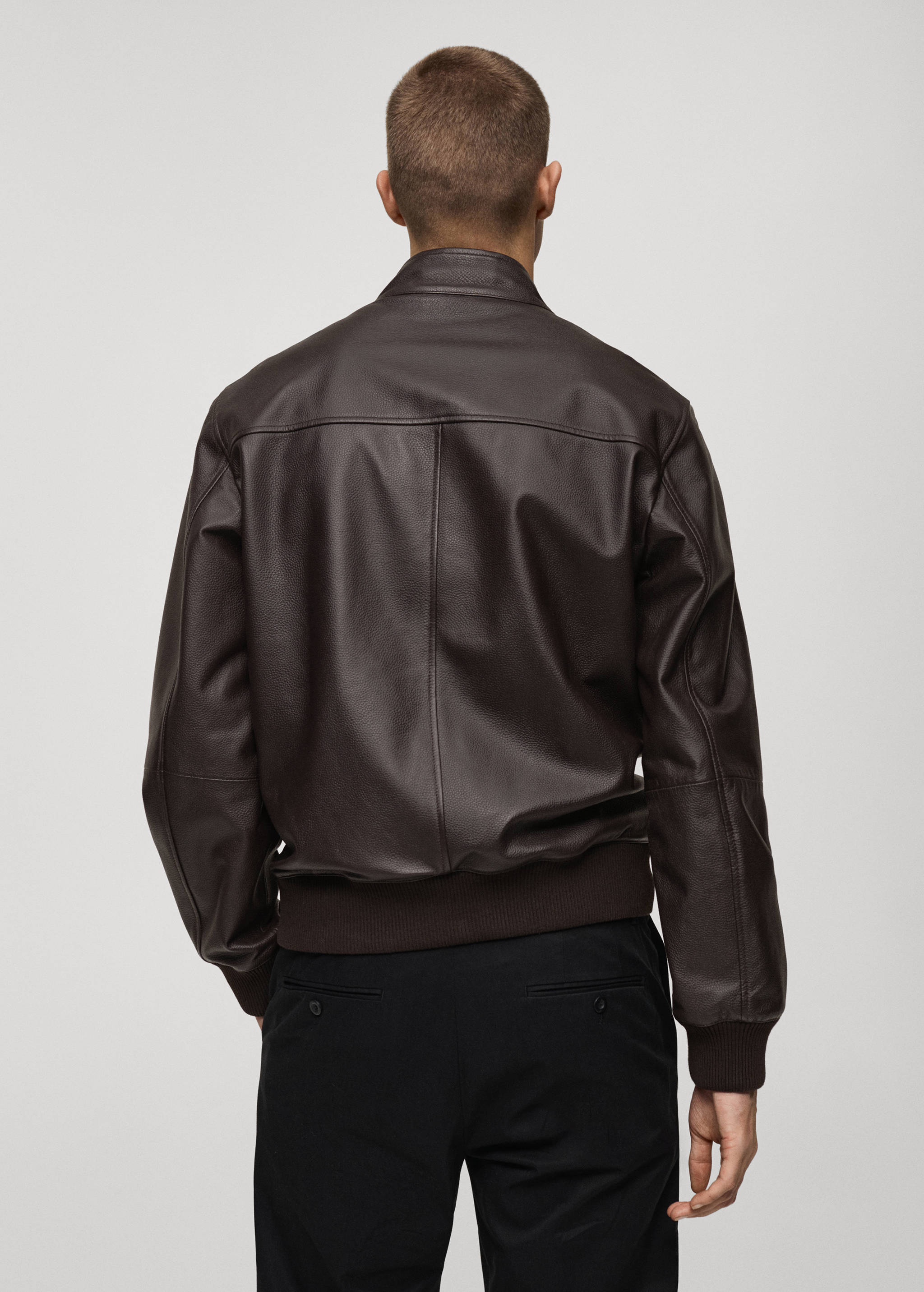 Pocket leather biker jacket - Reverse of the article