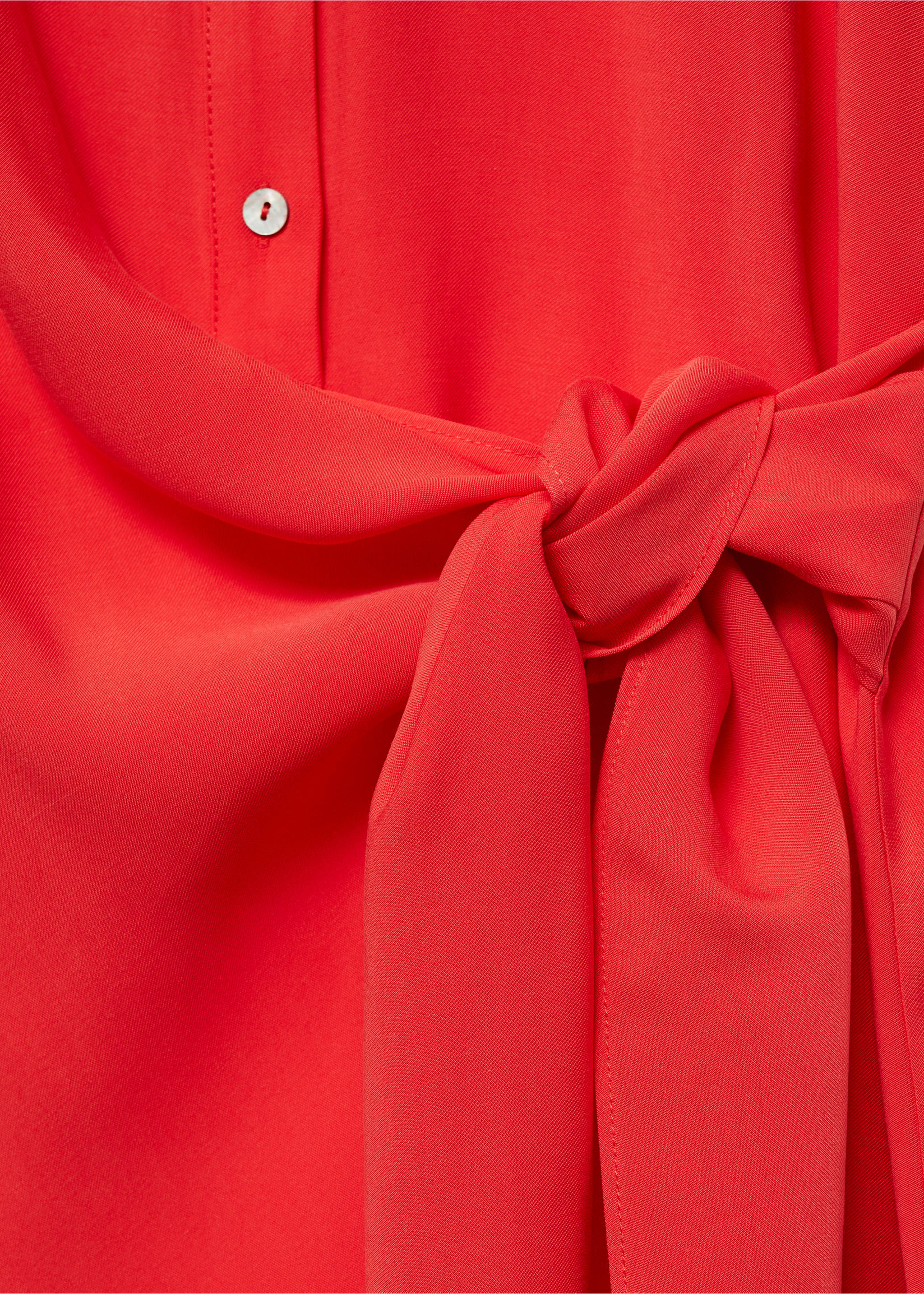 Vestido camisero cruzado - Detalle del artículo 0, Rojo coral. Ref: 87050583-00.