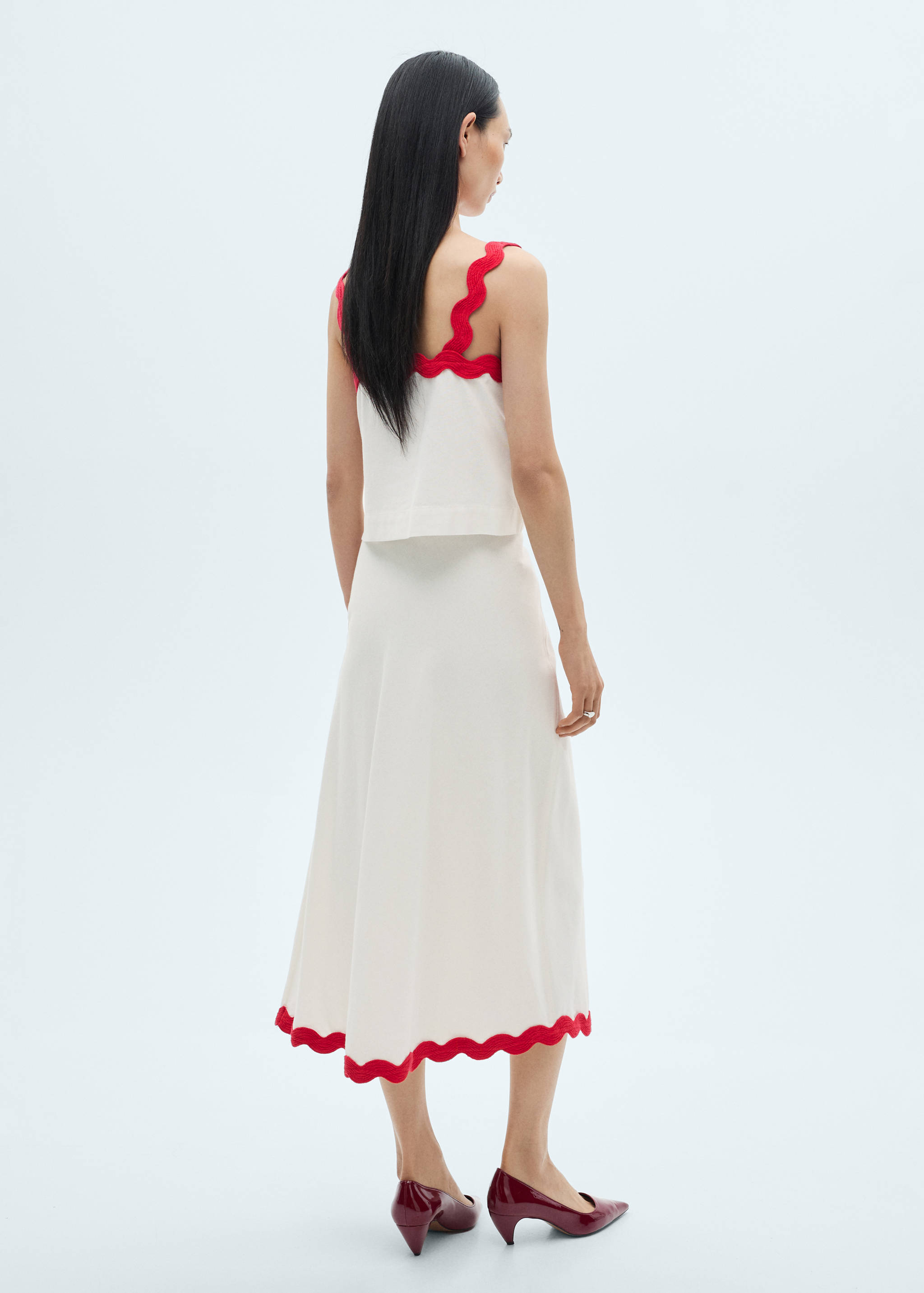 Contrast spaghetti strap top - Reverse of the article