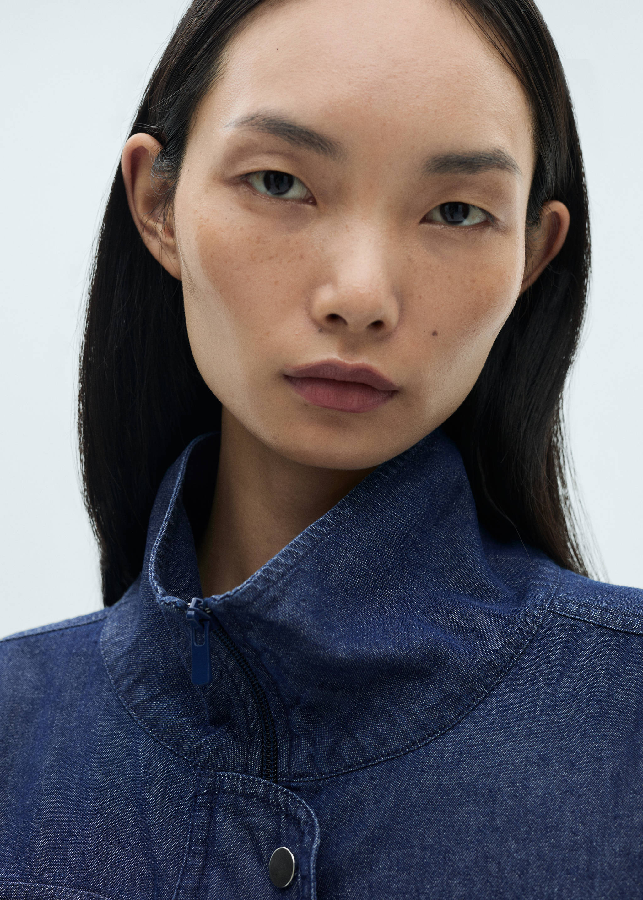 Pockets denim jacket - Details of the article 1