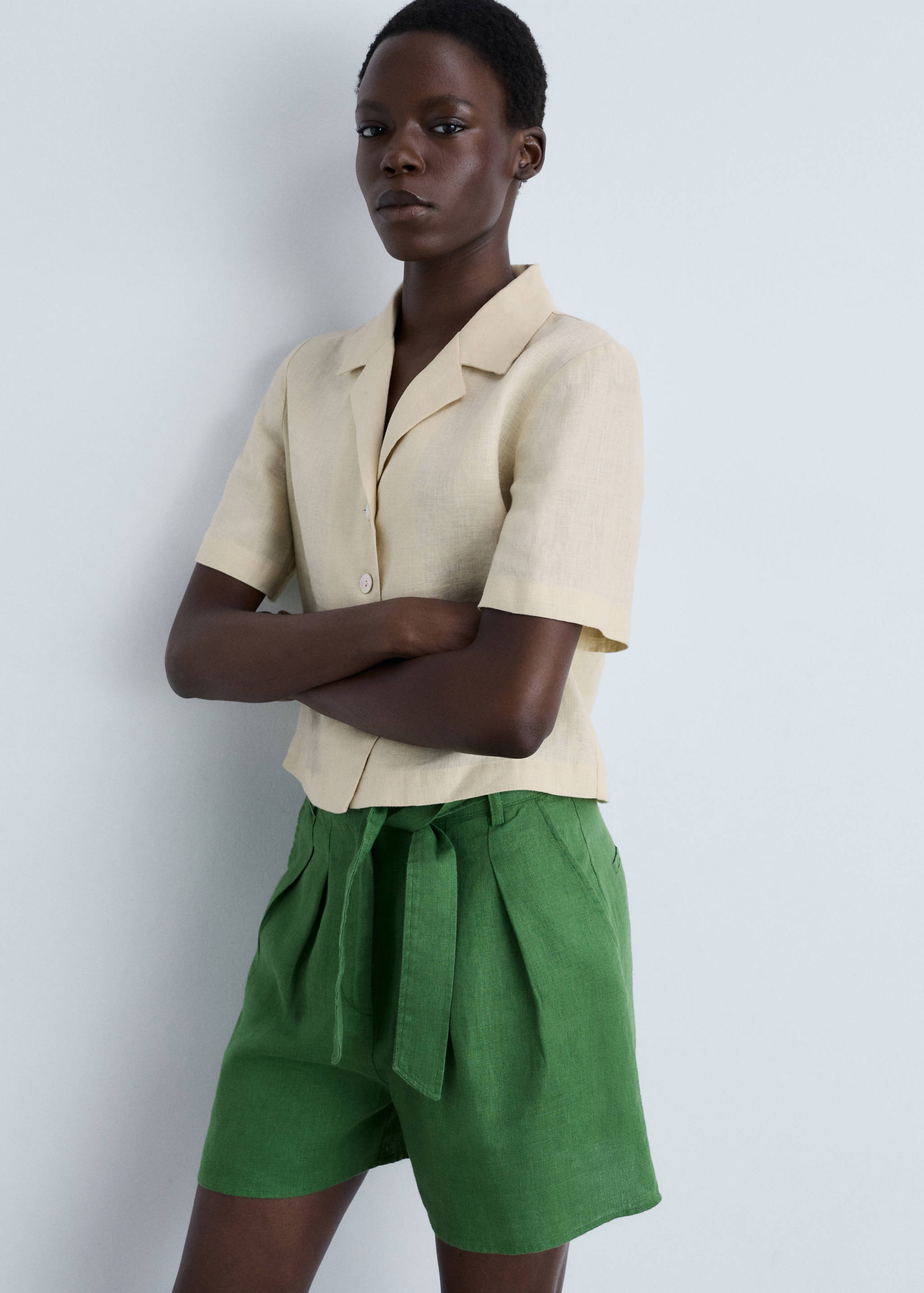 Short sleeve linen-blend shirt - Details of the article 2