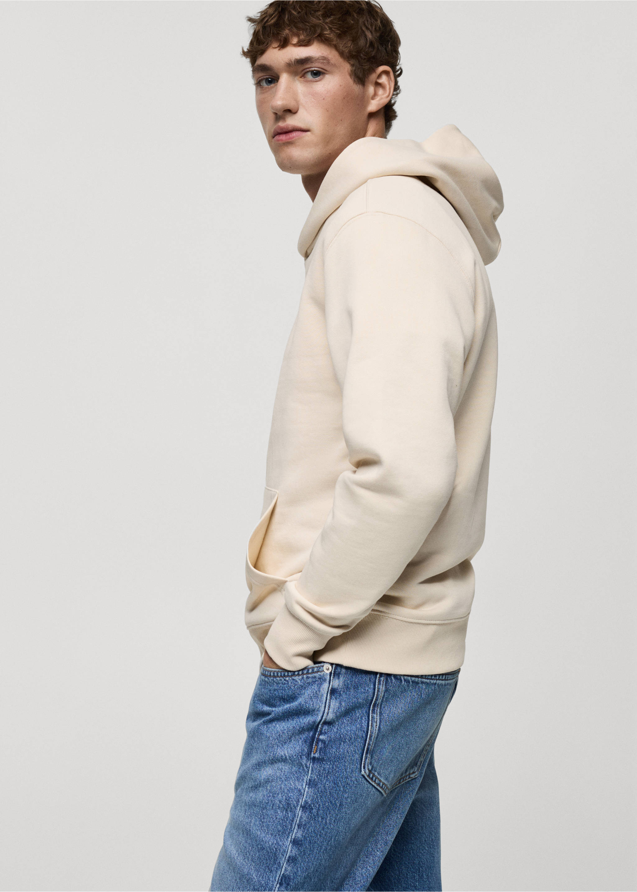Kapüşonlu pamuklu sweatshirt - Ürün detayı 2, Ekrü. Ref: 87050600-00.