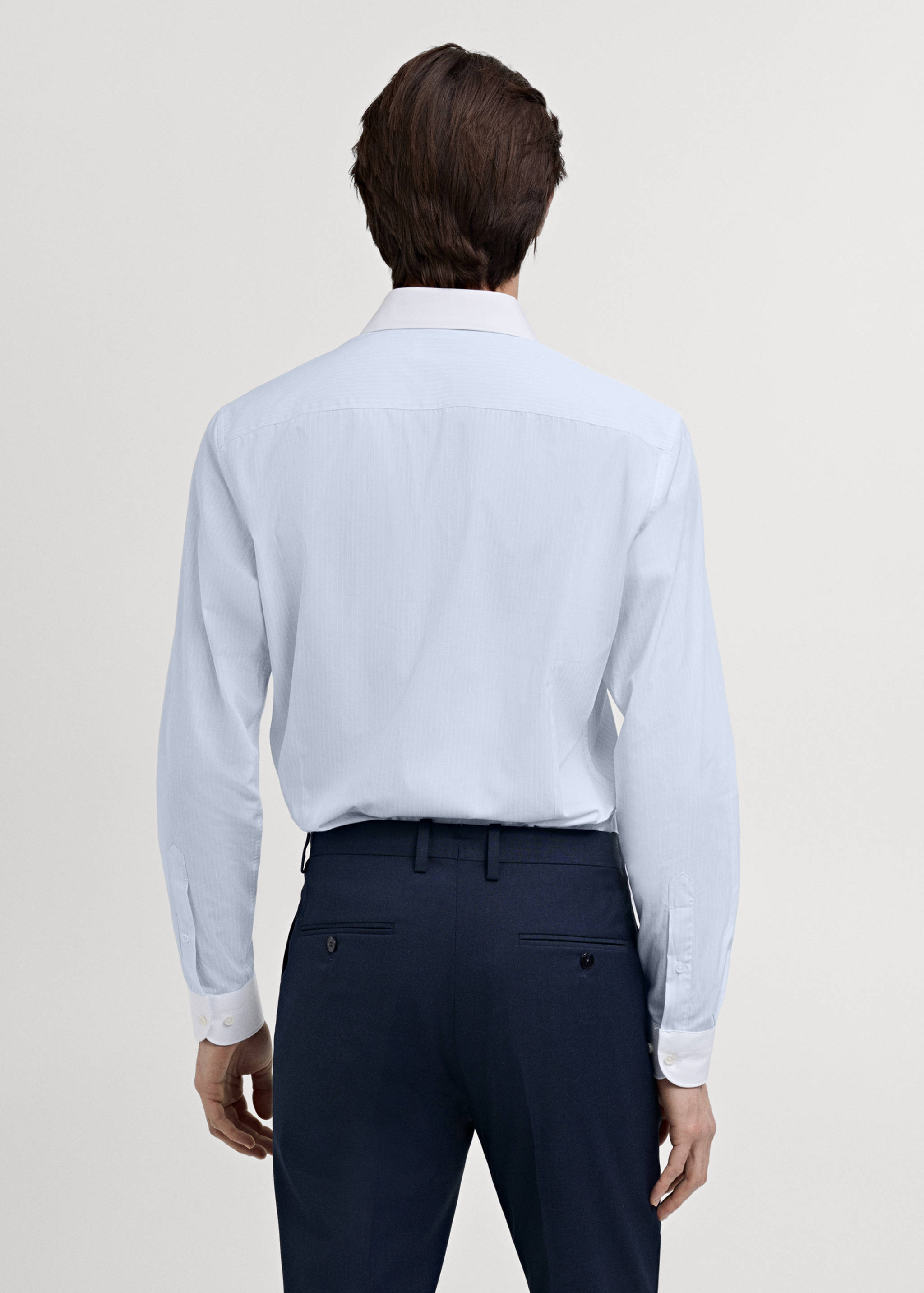 Striped suit shirt with contrasting collar - Reverse of the article