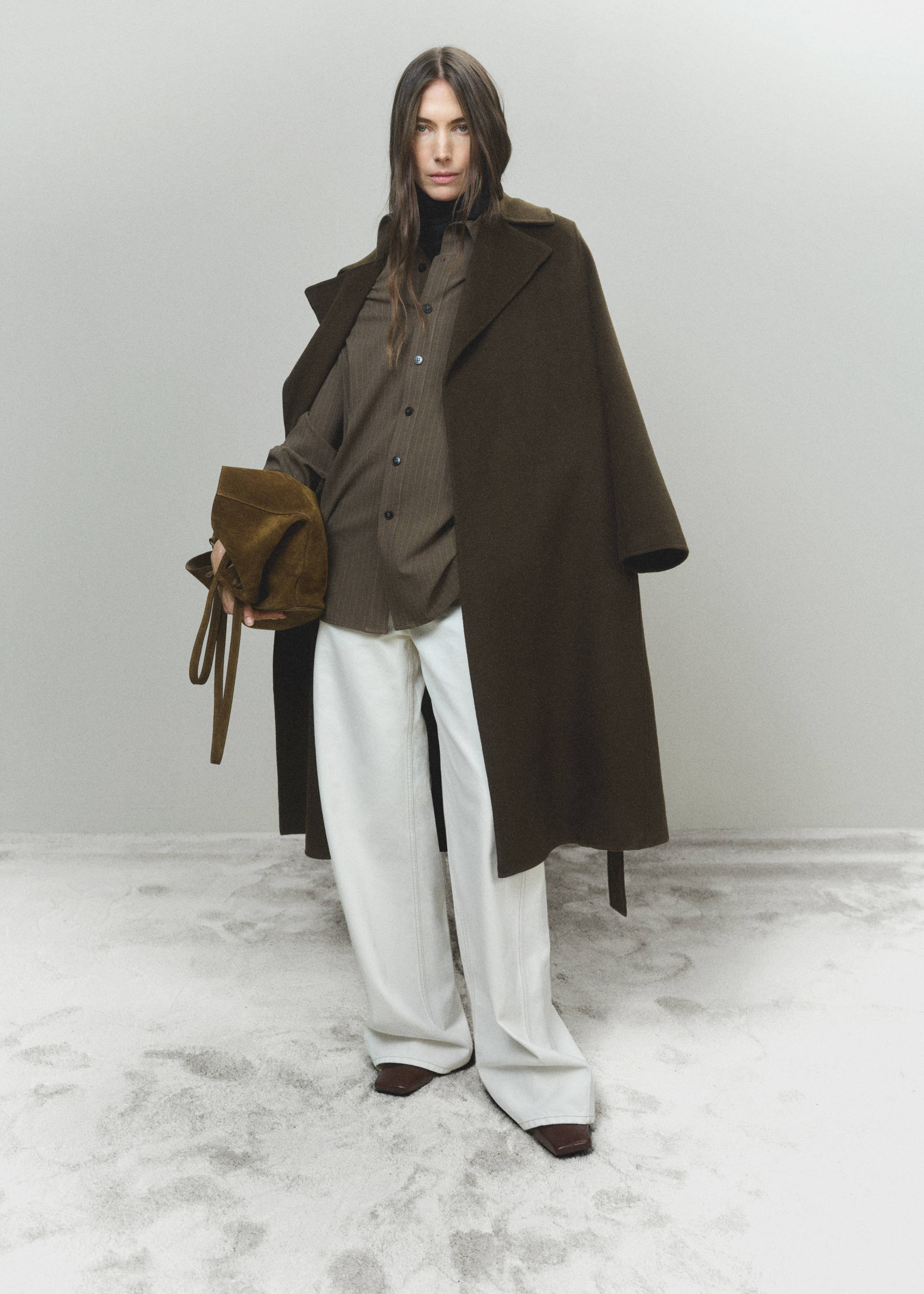 Handmade long coat with belt - Details of the article 6