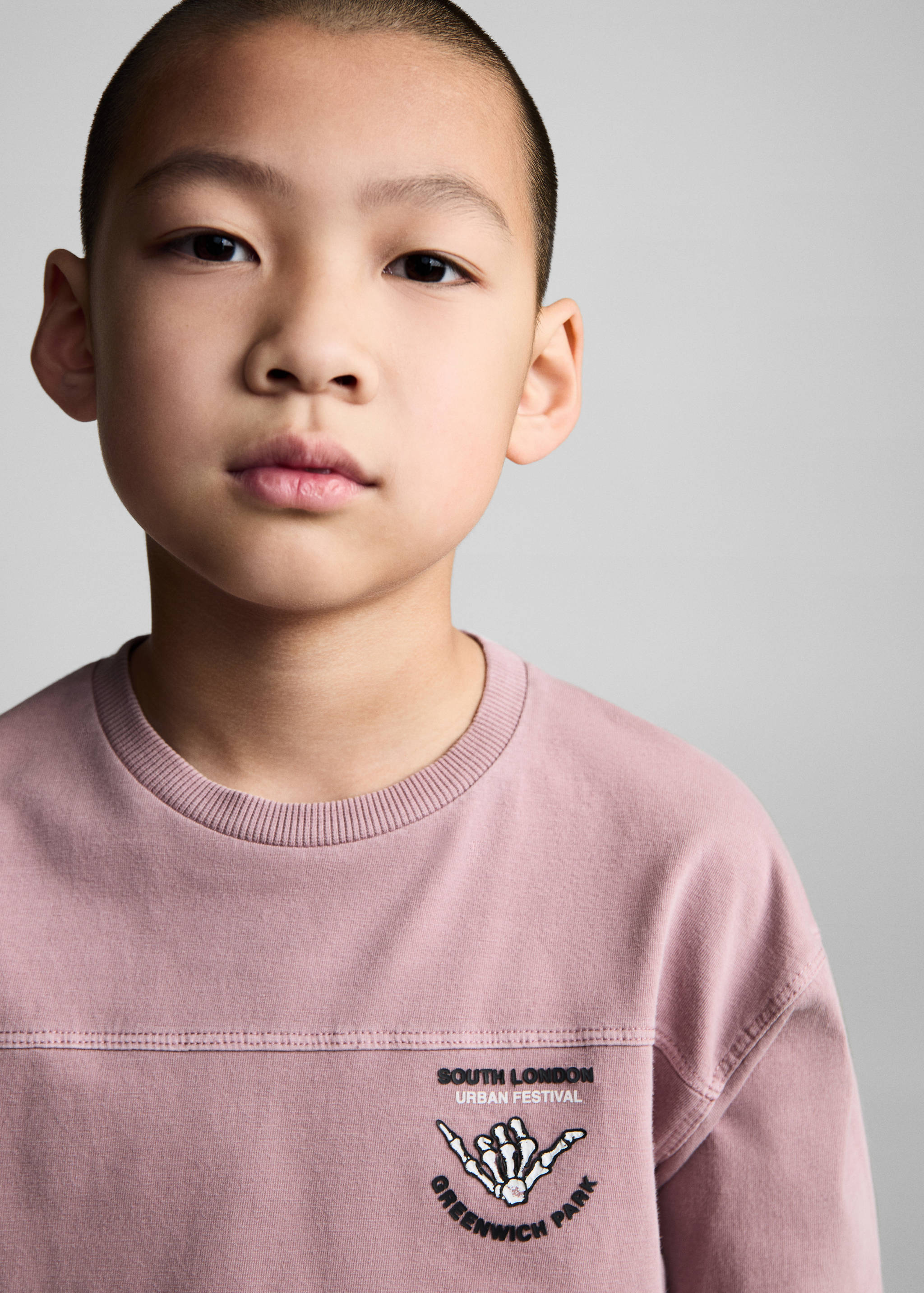 Washed-effect cotton t-shirt - Details of the article 1