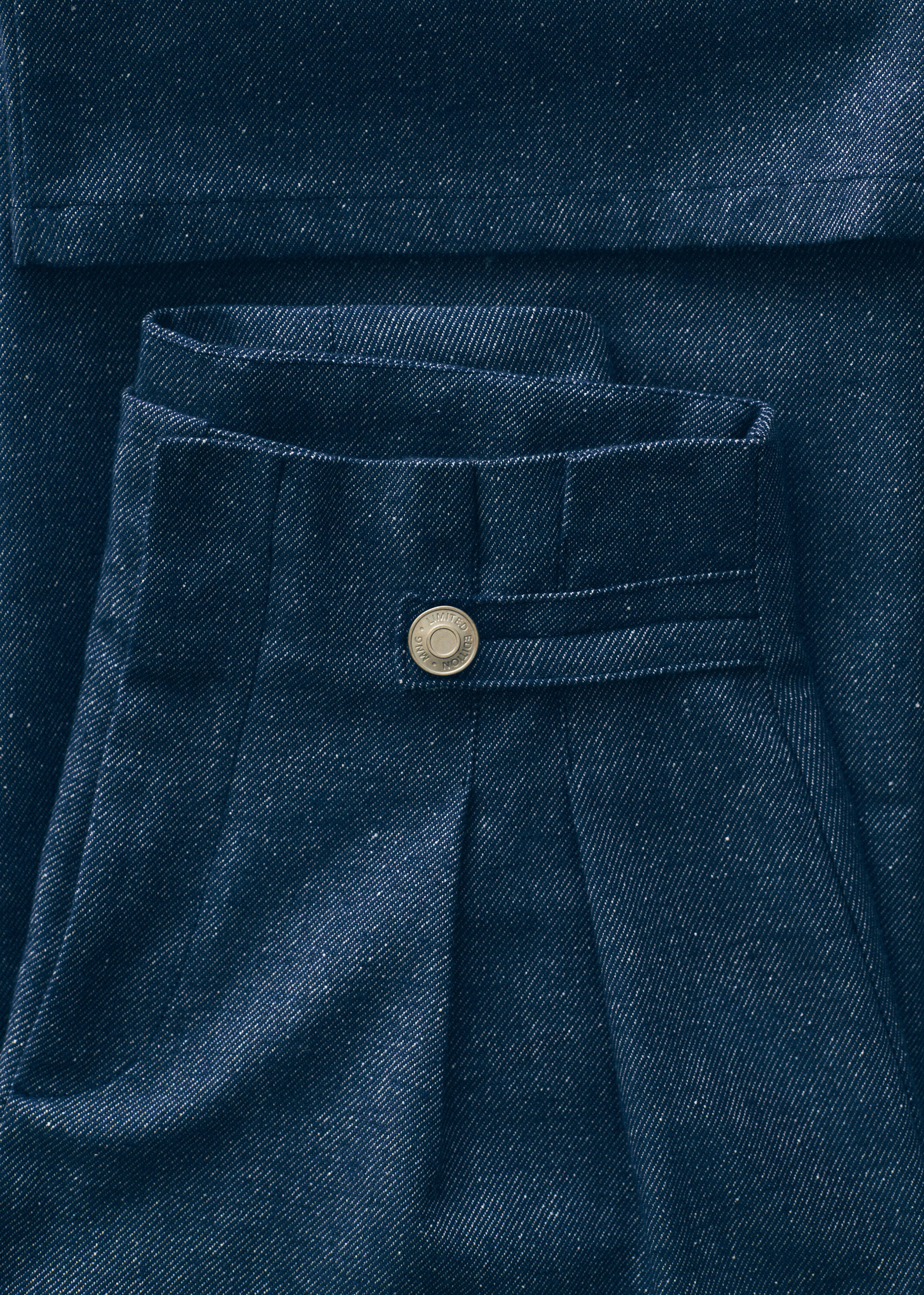 Wide leg pleated trousers - Details of the article 7