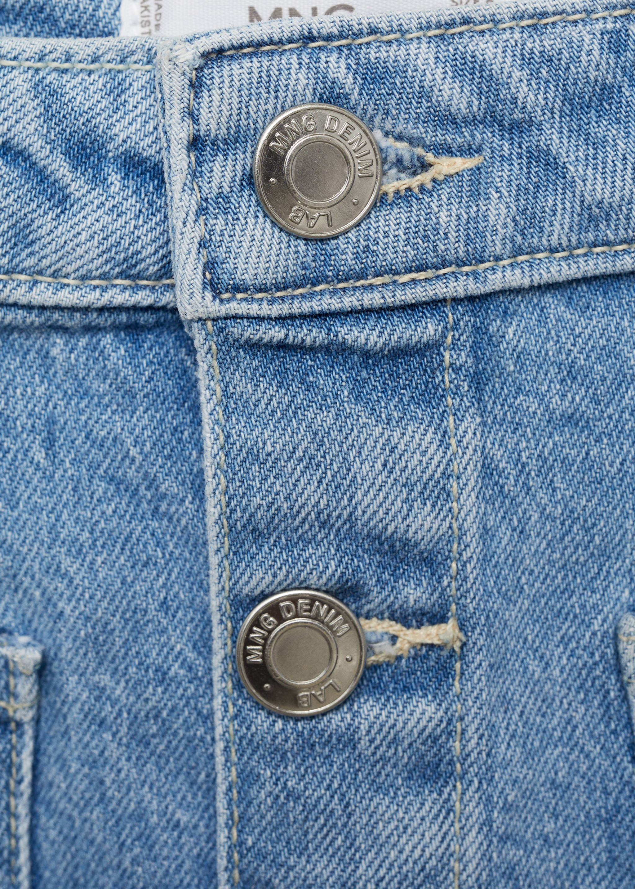 Buttoned denim skirt - Details of the article 8