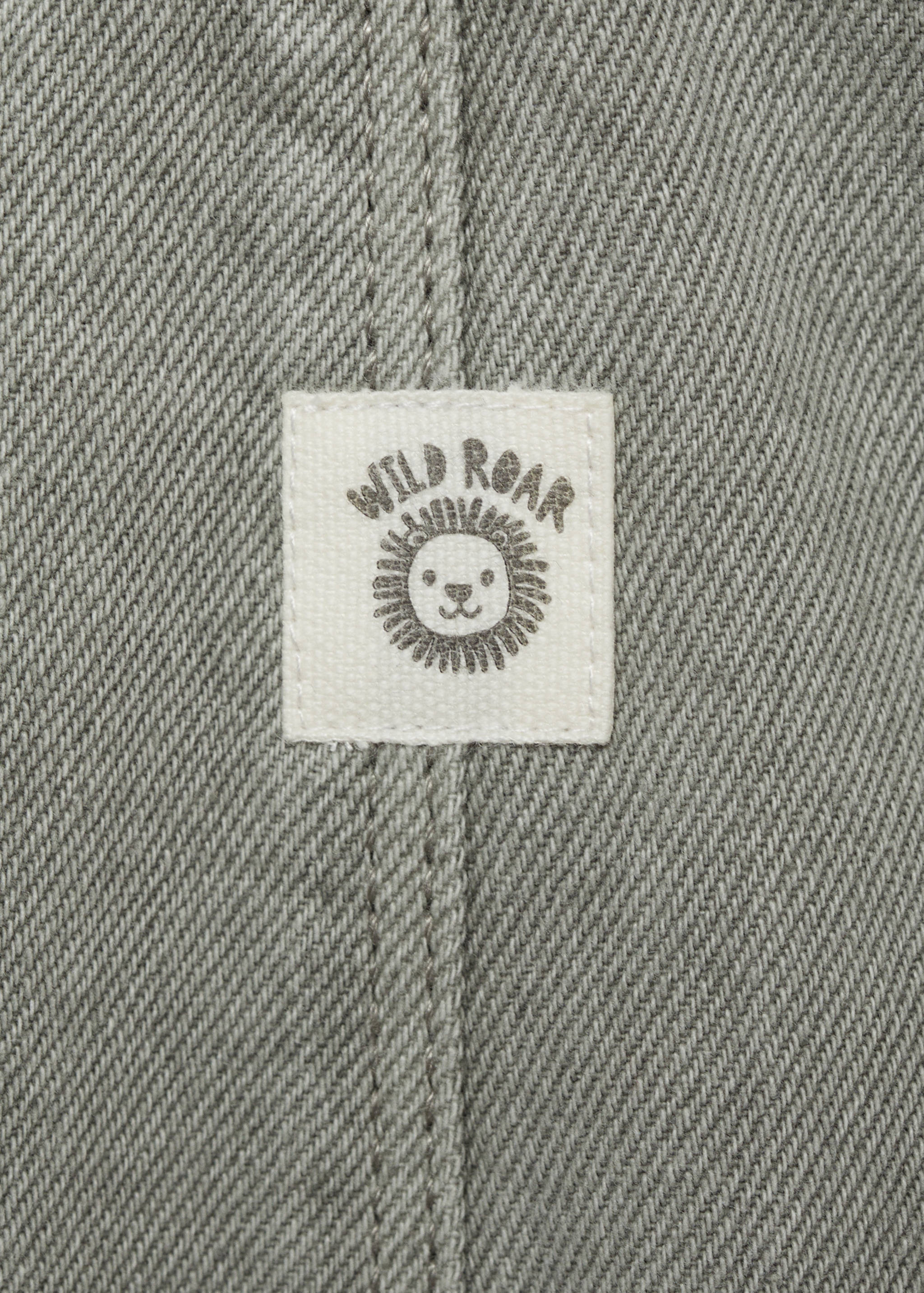 Long denim overalls with pocket - Details of the article 0