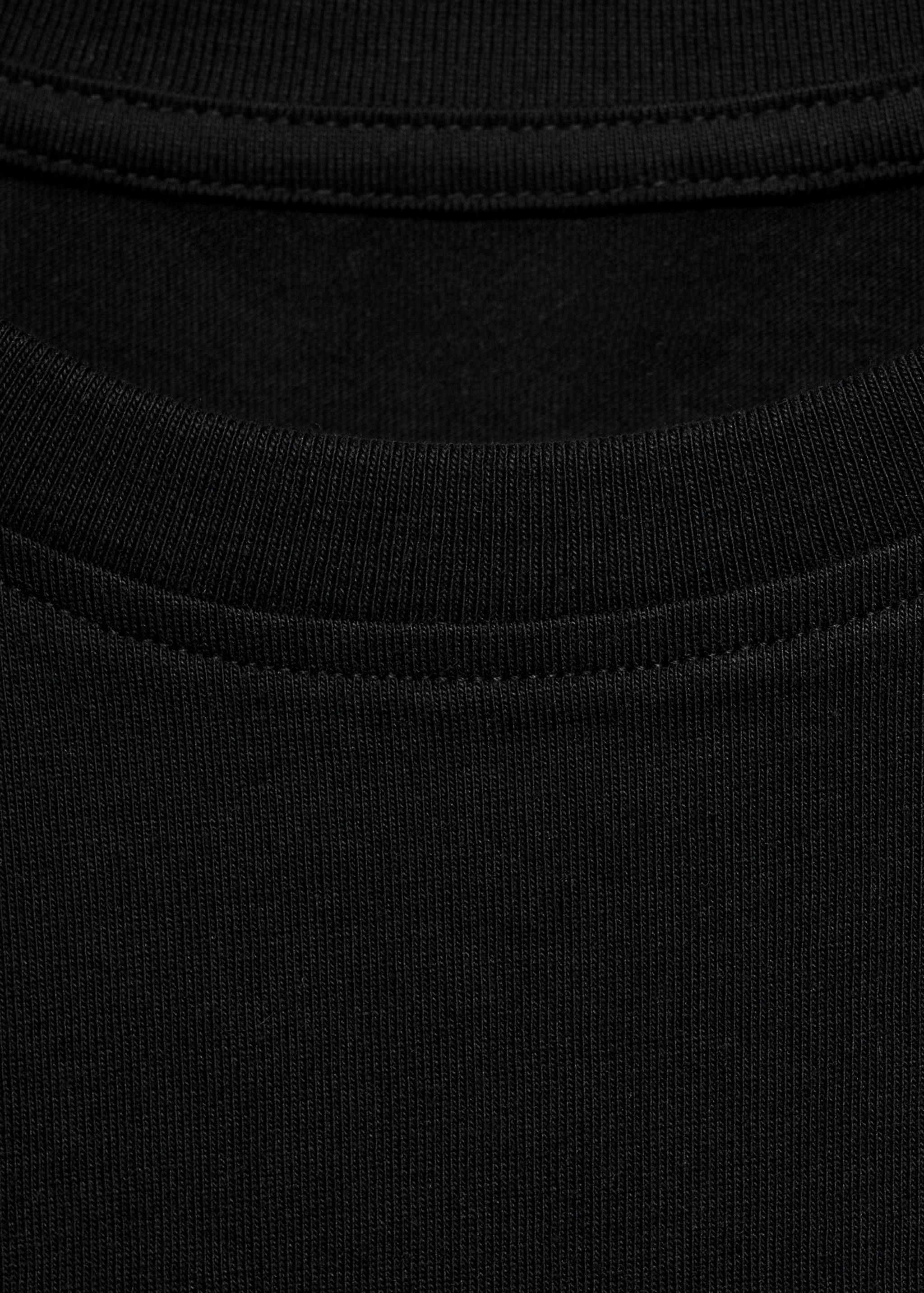 Crop T-shirt - Details of the article 8