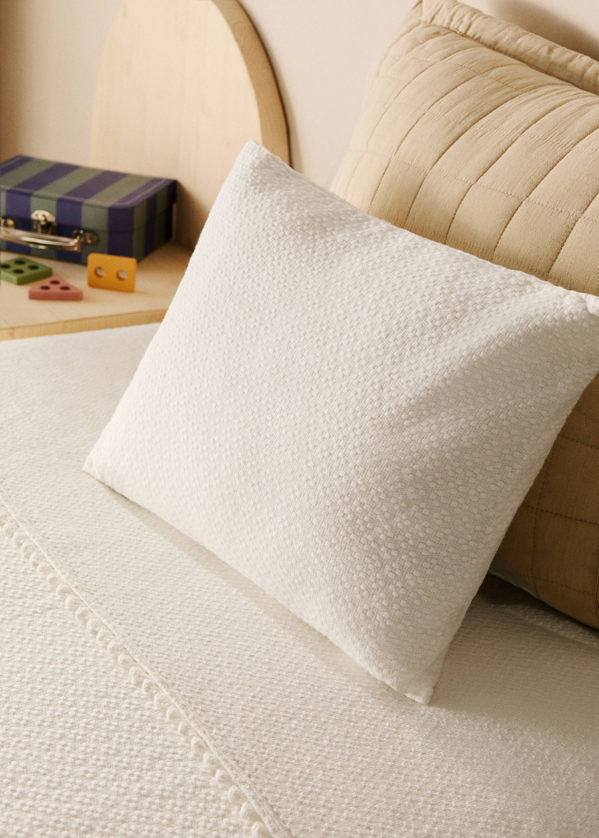 Funda cojín algodón puntilla 30x40 cm - Plano general