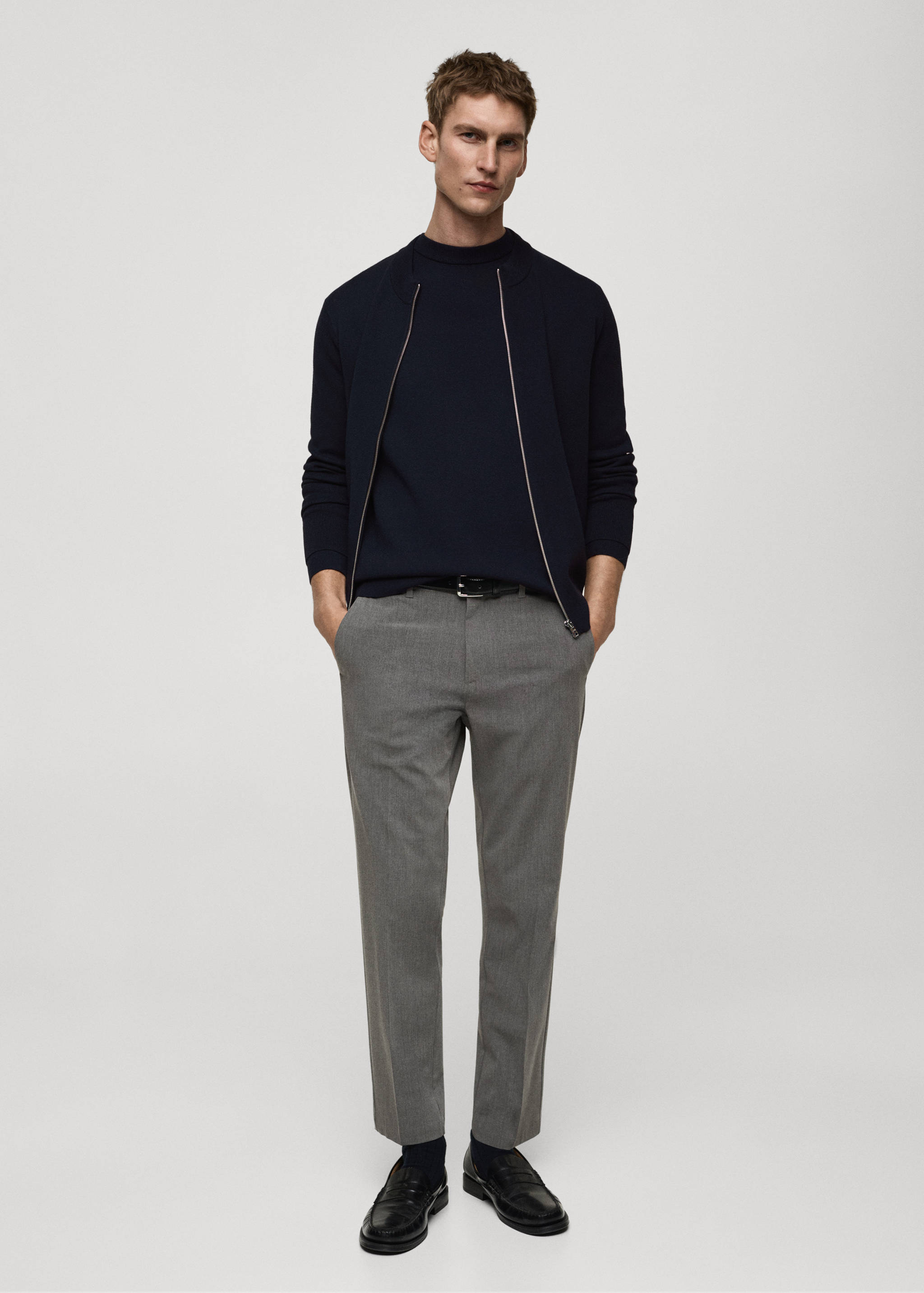 Zipped knit cardigan - General plane