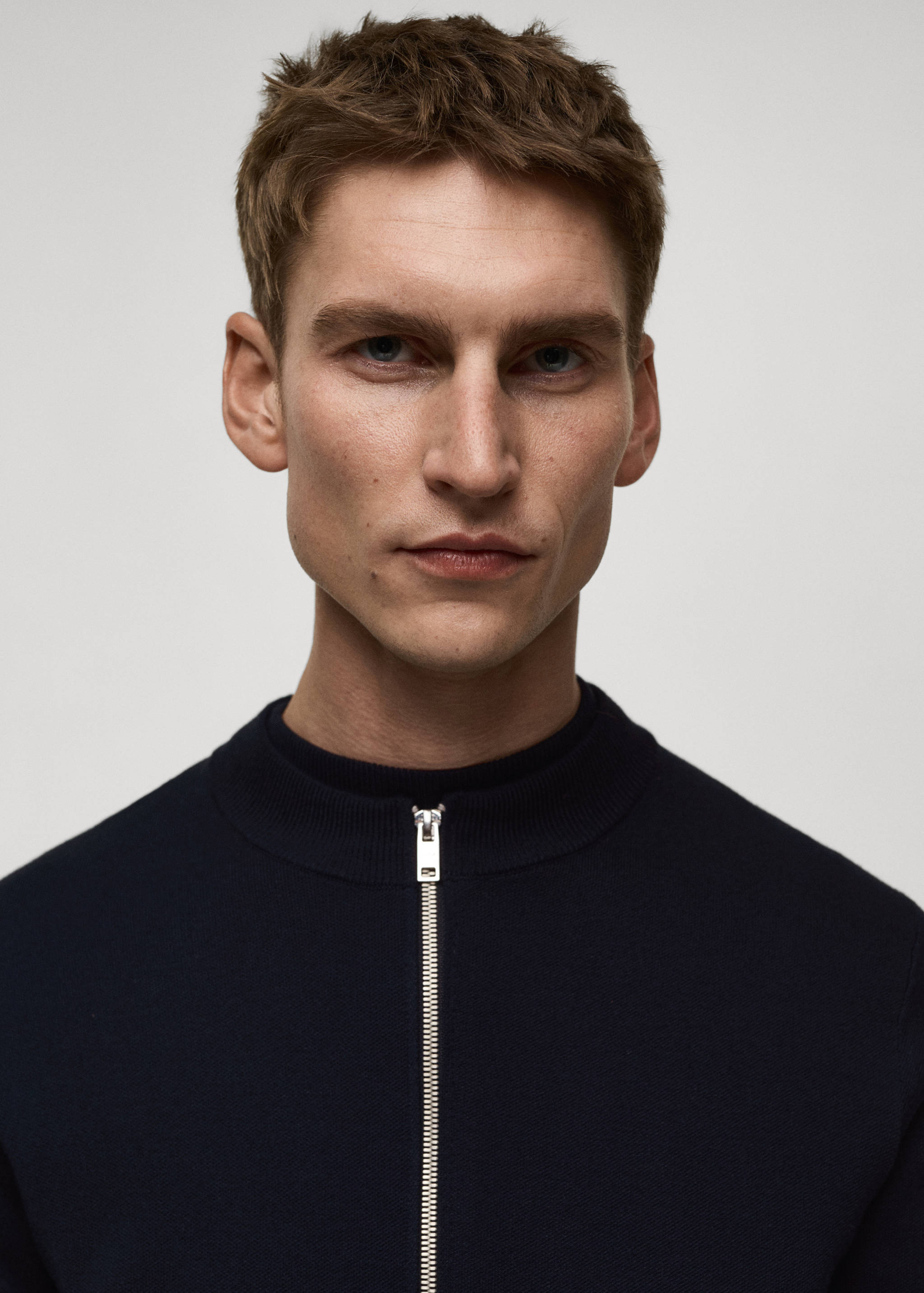 Zipped knit cardigan - Details of the article 1