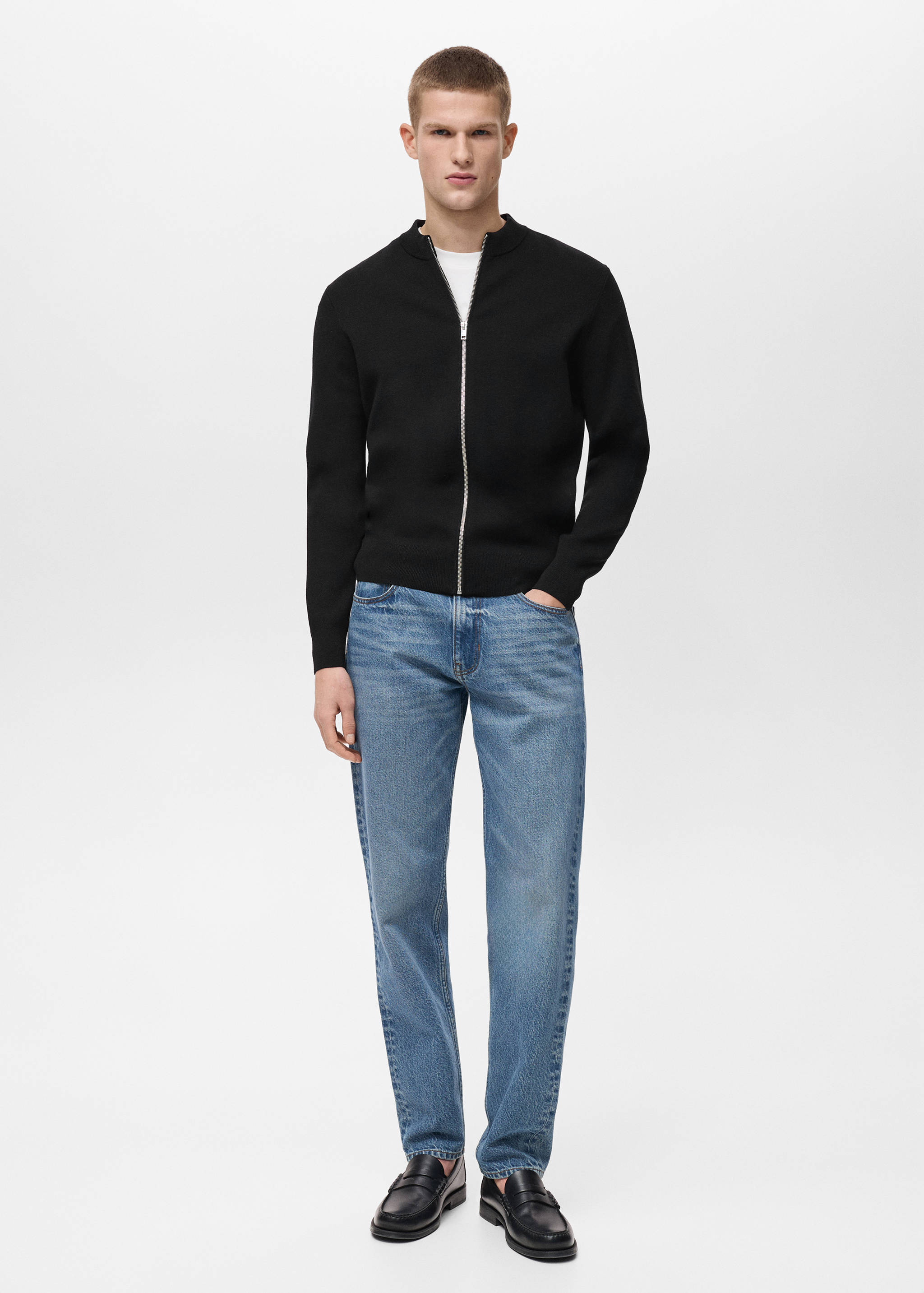 Zipped knit cardigan - General plane