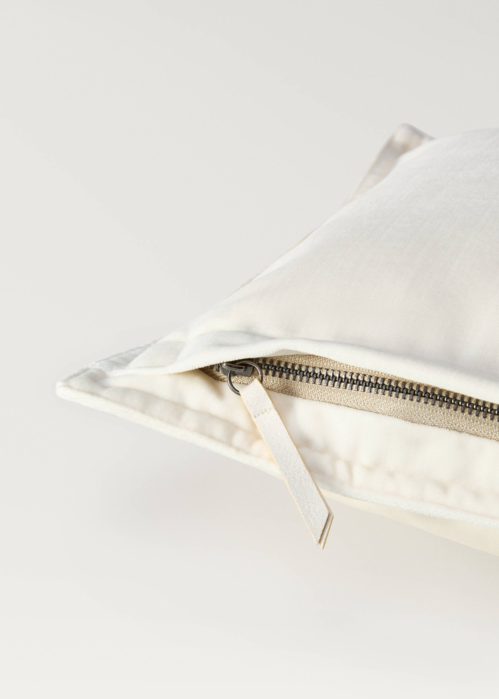 Velvet cushion cover 30x50 cm - Details of the article 1