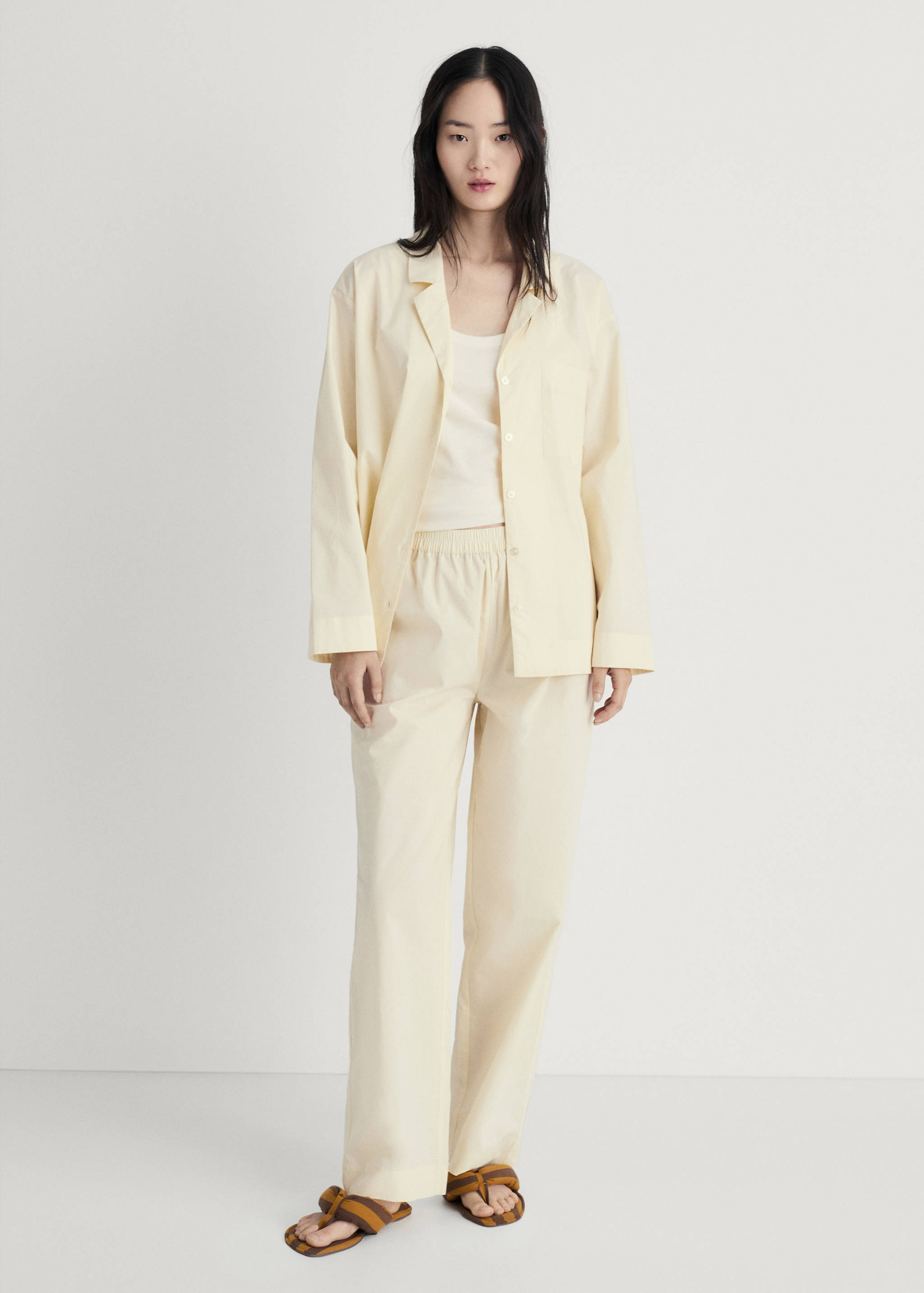 Garment-washed cotton pants - General plane