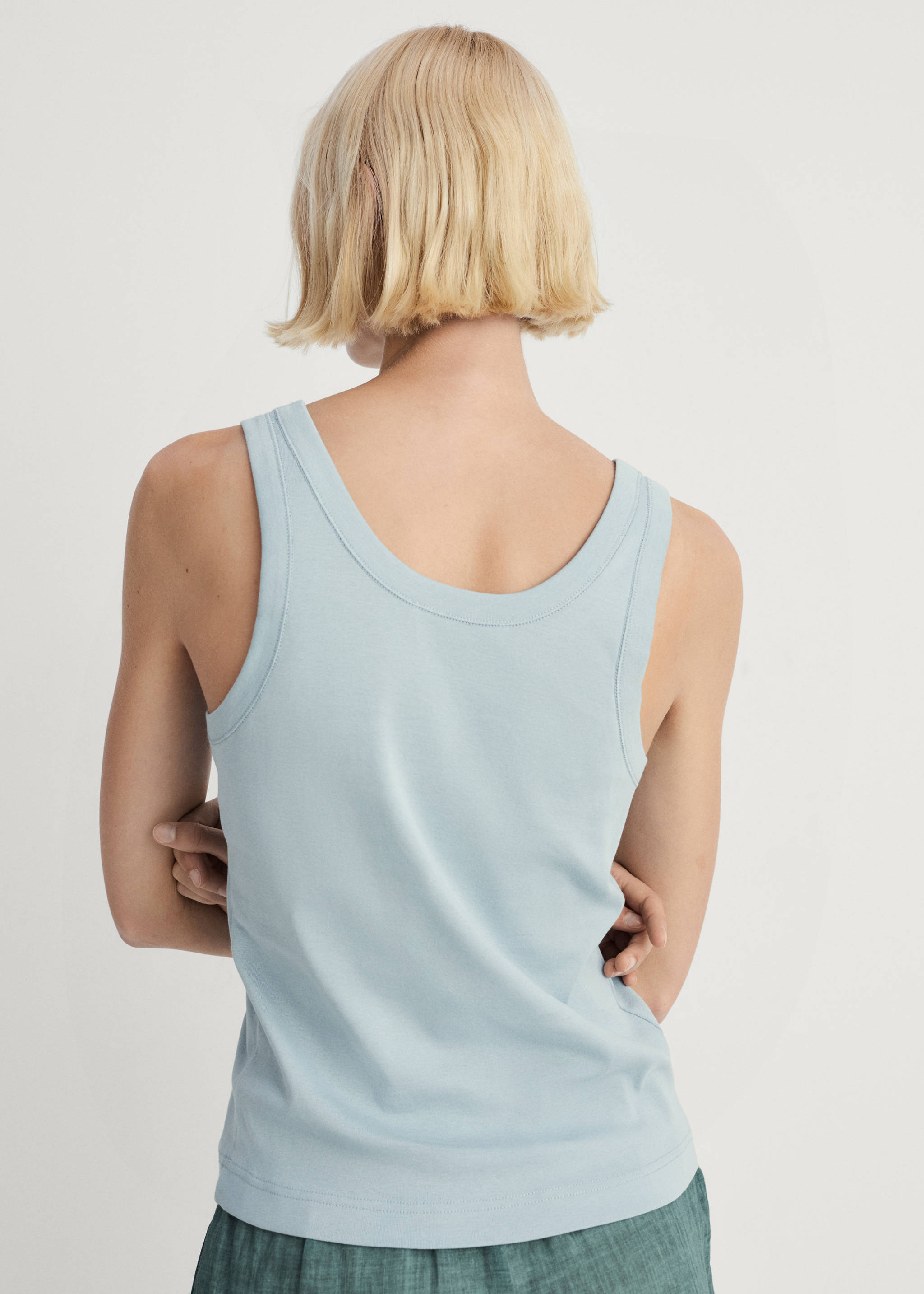 100% cotton pyjama top - Reverse of the article