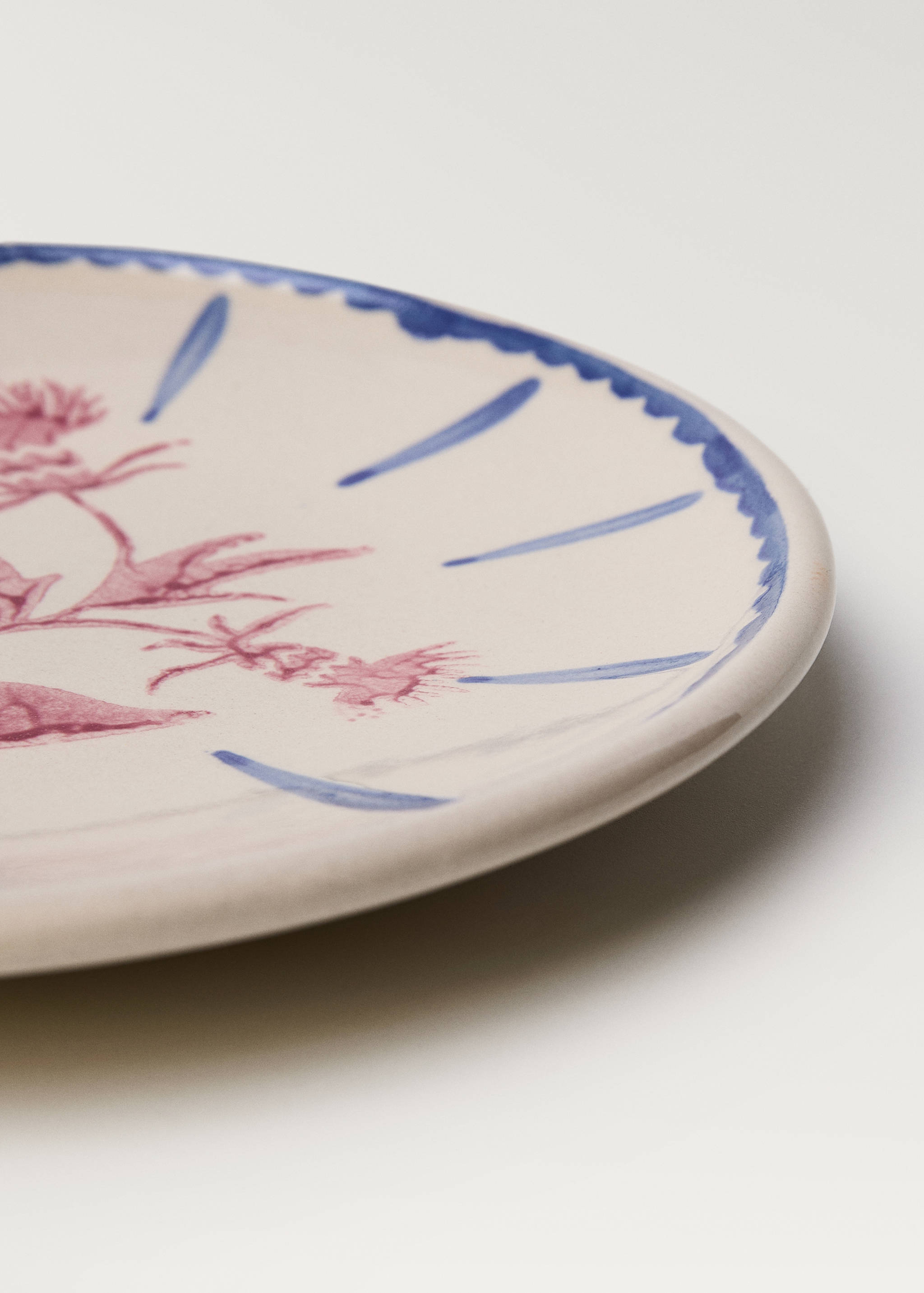 Hand-painted terracotta dessert plate - Details of the article 3
