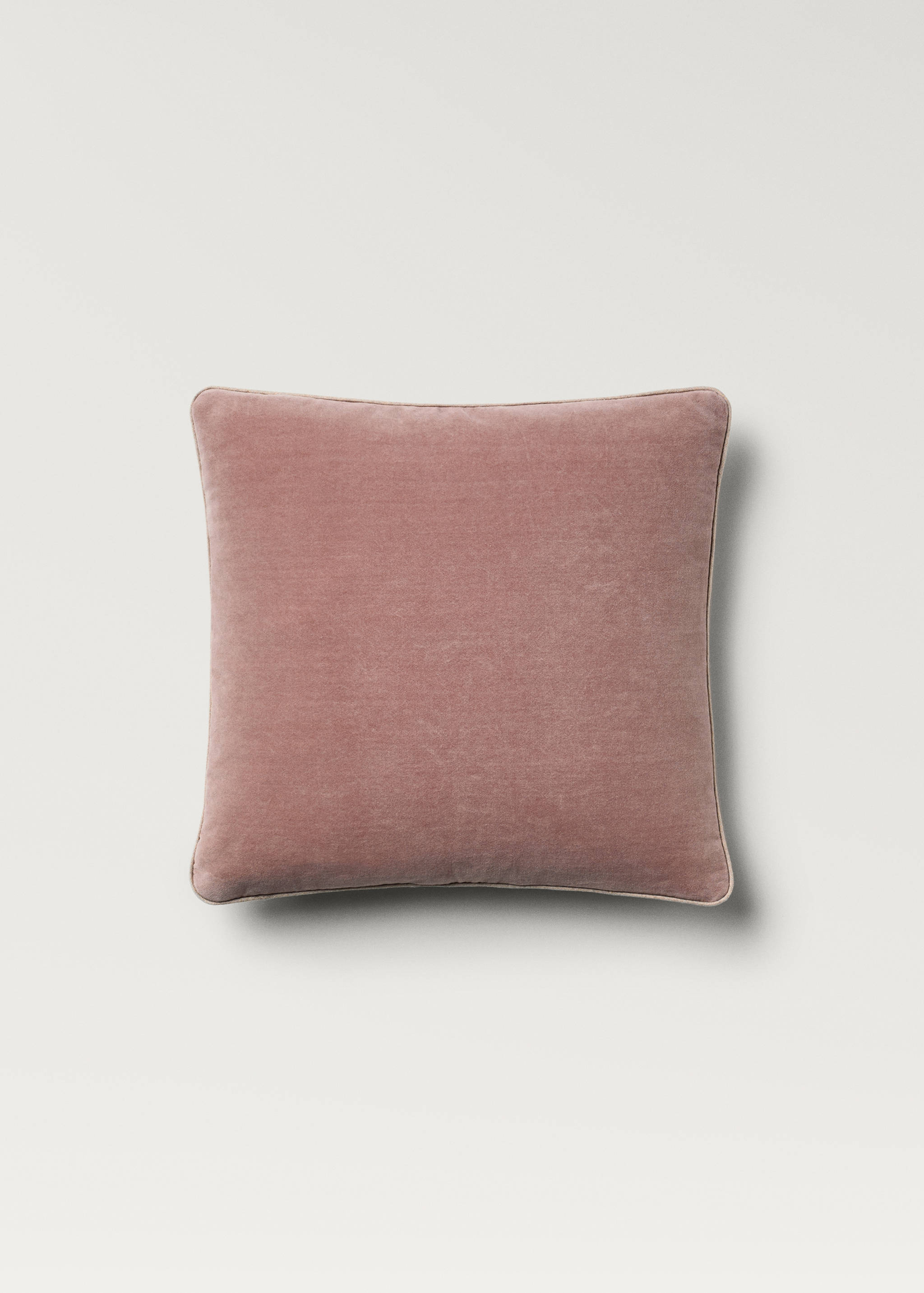 Velvet cushion cover with seam detail 50x50 cm - Article without model