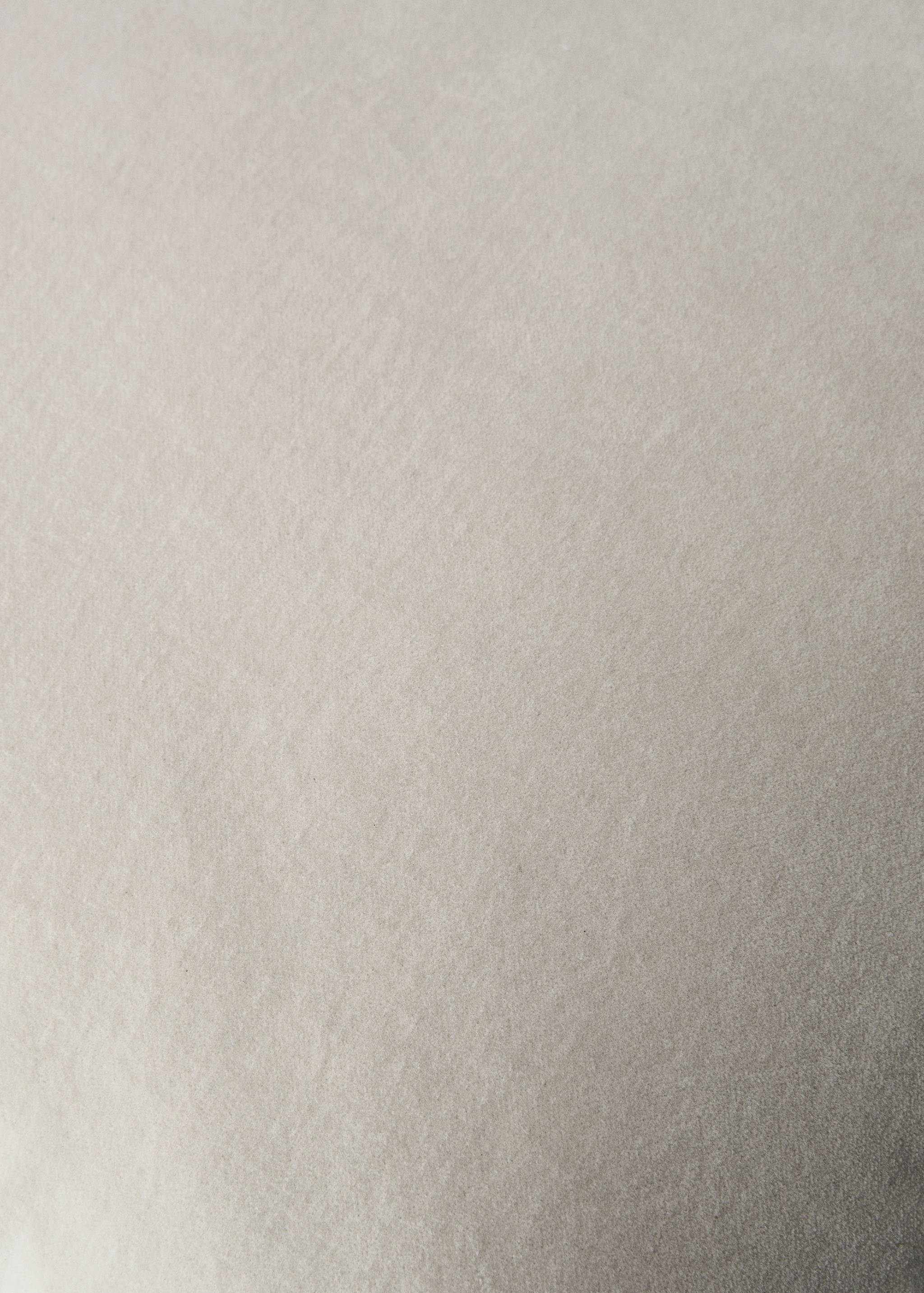 Velvet cushion cover with seam detail 50x50 cm - Details of the article 4