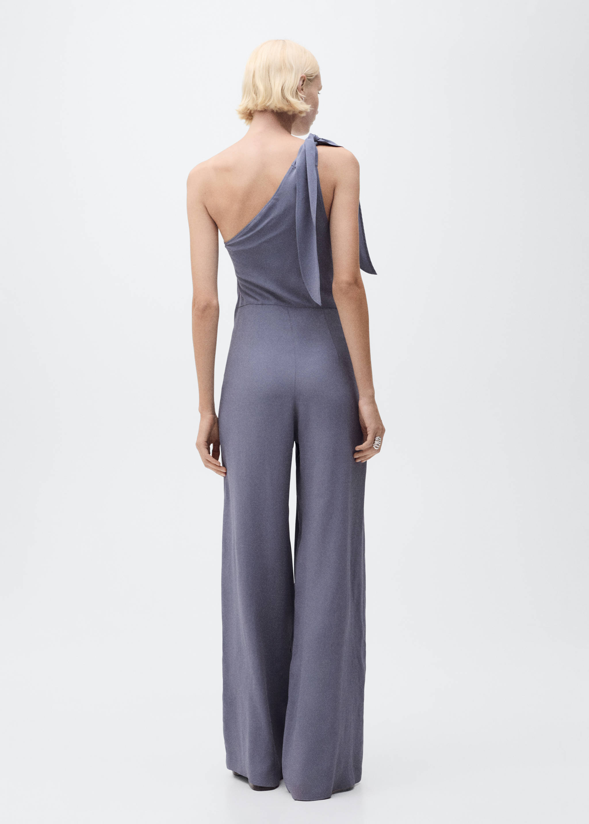 Asymmetrical satin jumpsuit with bow - Reverse of the article