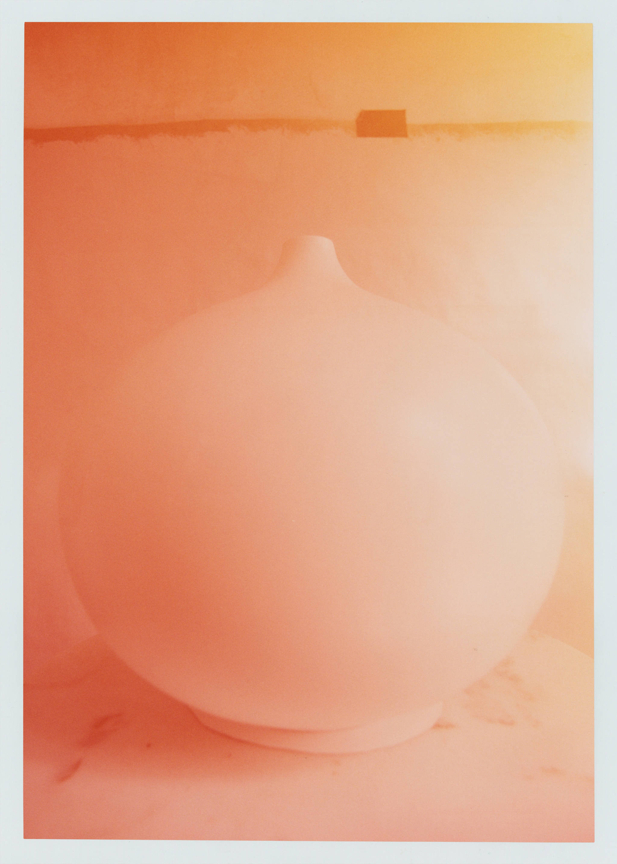 Round earthenware vase - Details of the article 6