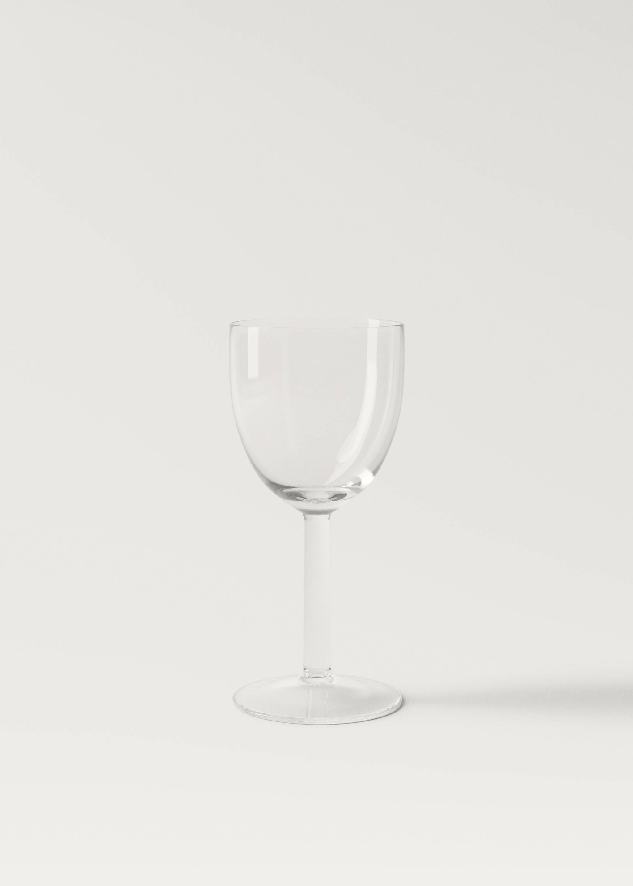 Grand verre à pied en verre soufflé à la main - Article sans modèle