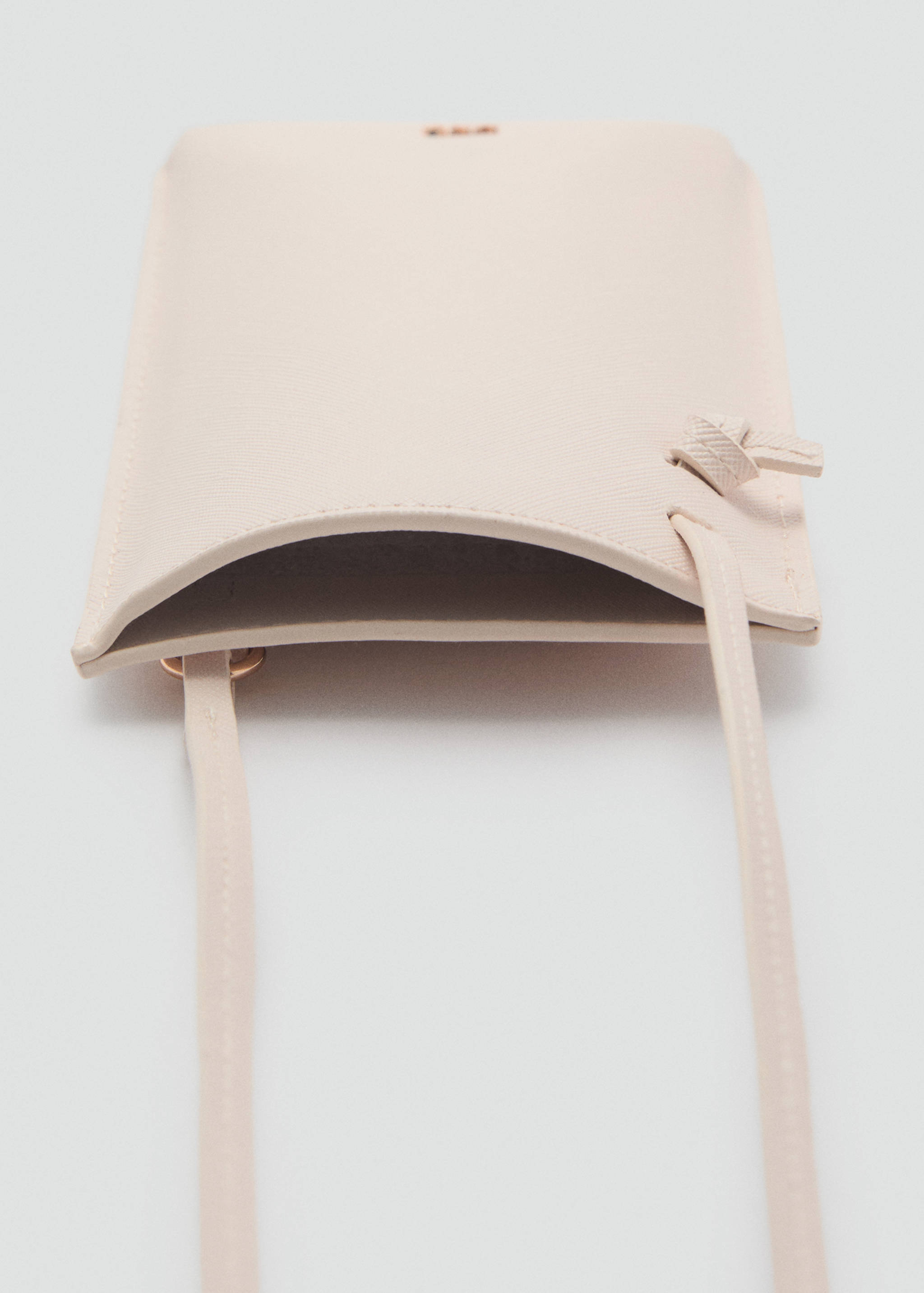 حافظة جوال بحزام كتف بتأثير سافيانيو - تفاصيل المنتج 2