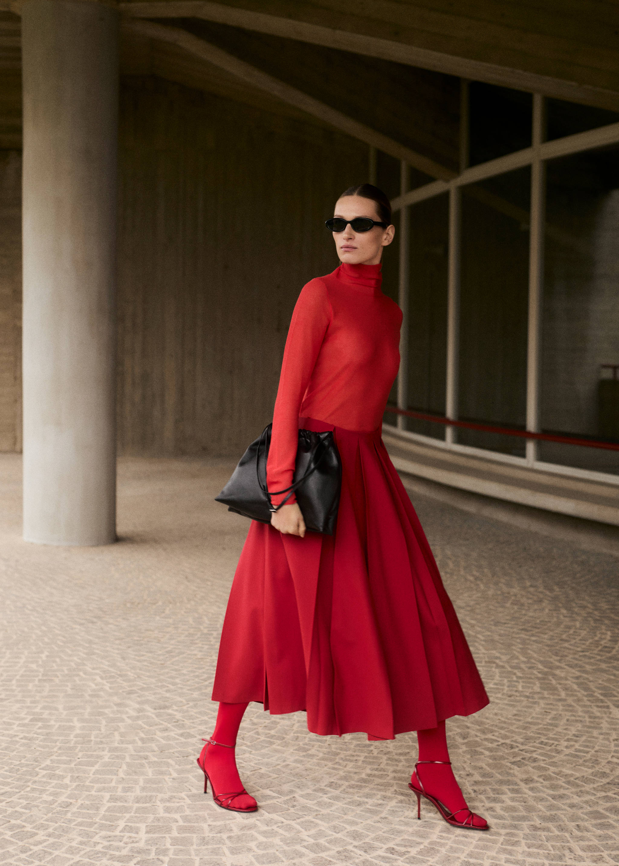 Кожаная сумка-торба - Общий план