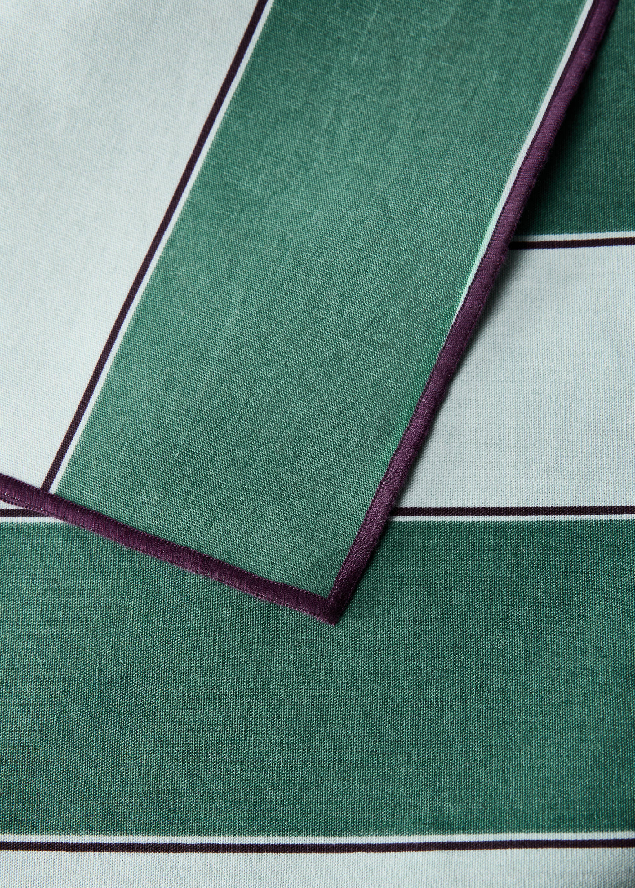 Βαμβακερό ριγέ τραπεζομάντιλο με ρητίνη για 2 έως 4 άτομα - Λεπτομέρεια του προϊόντος 2