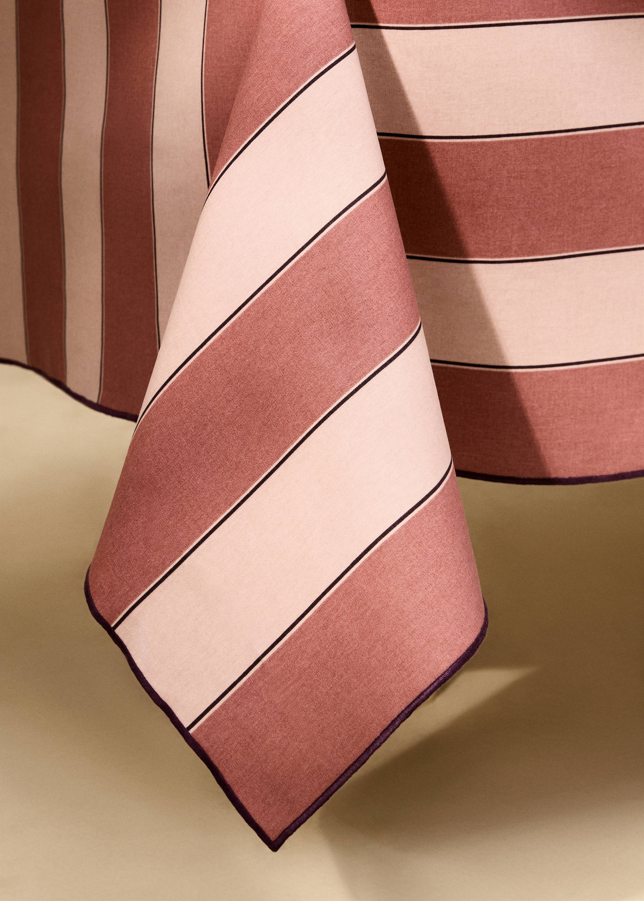 Βαμβακερό ριγέ τραπεζομάντιλο με ρητίνη για 2 έως 4 άτομα - Λεπτομέρεια του προϊόντος 8