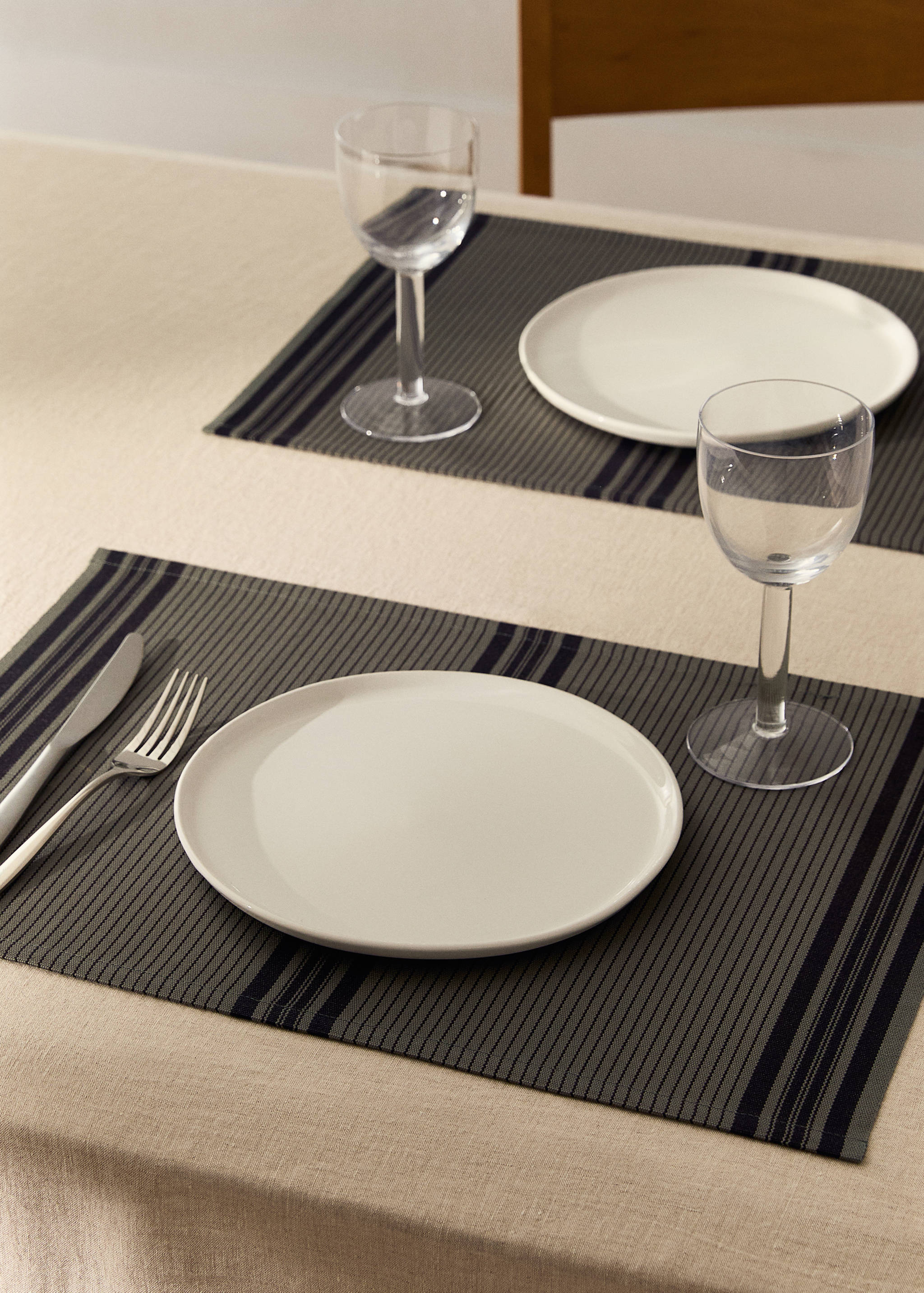 Cotton yarn-dyed striped placemat - General plane